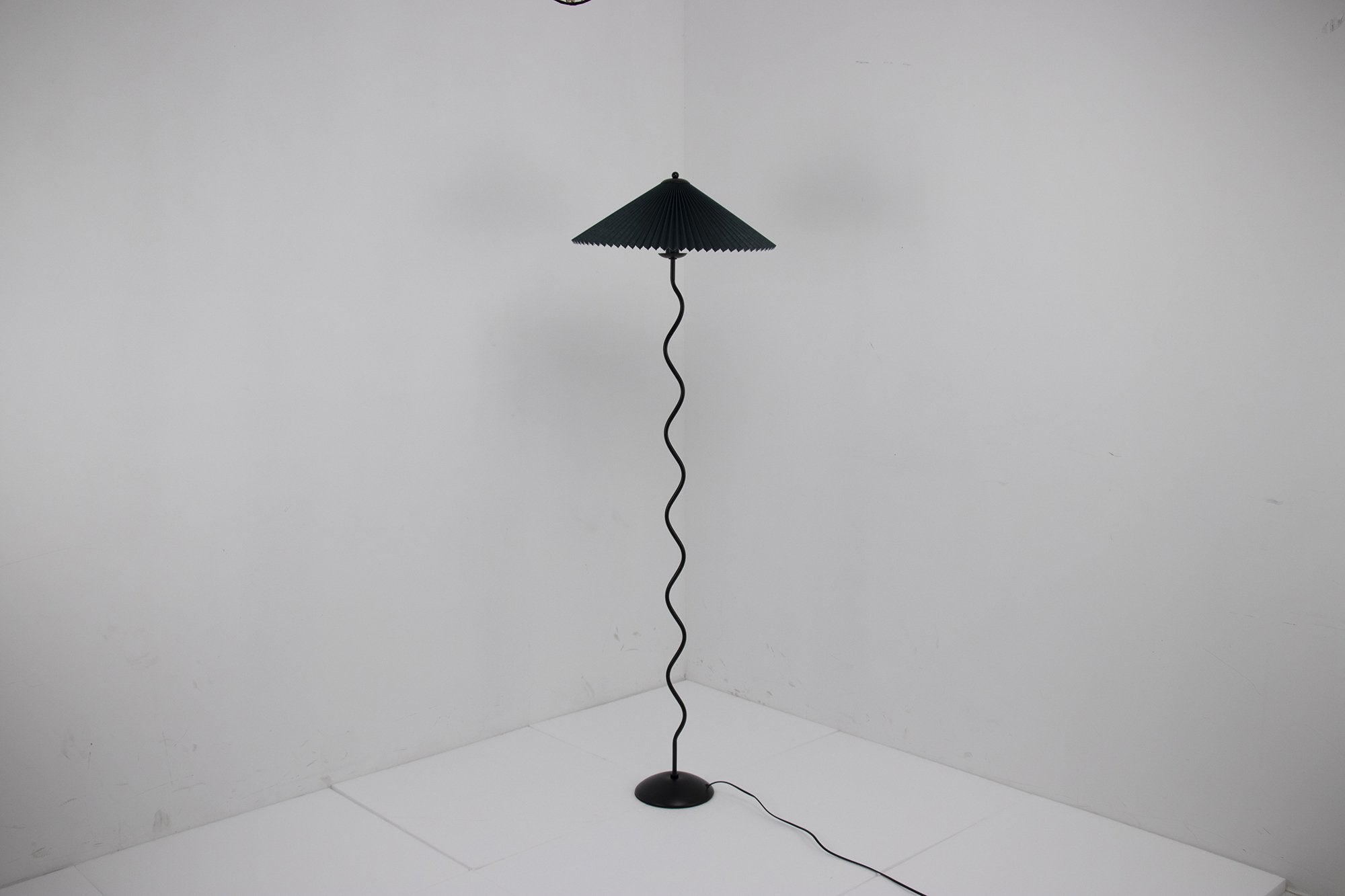 Squiggle Floor Lamp