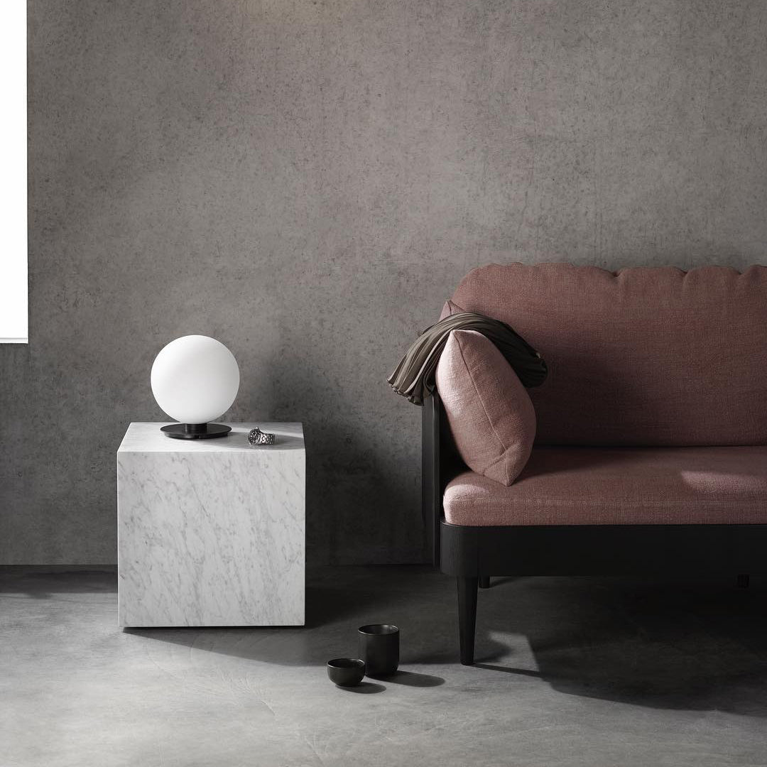 TR Bulb Table Lamp