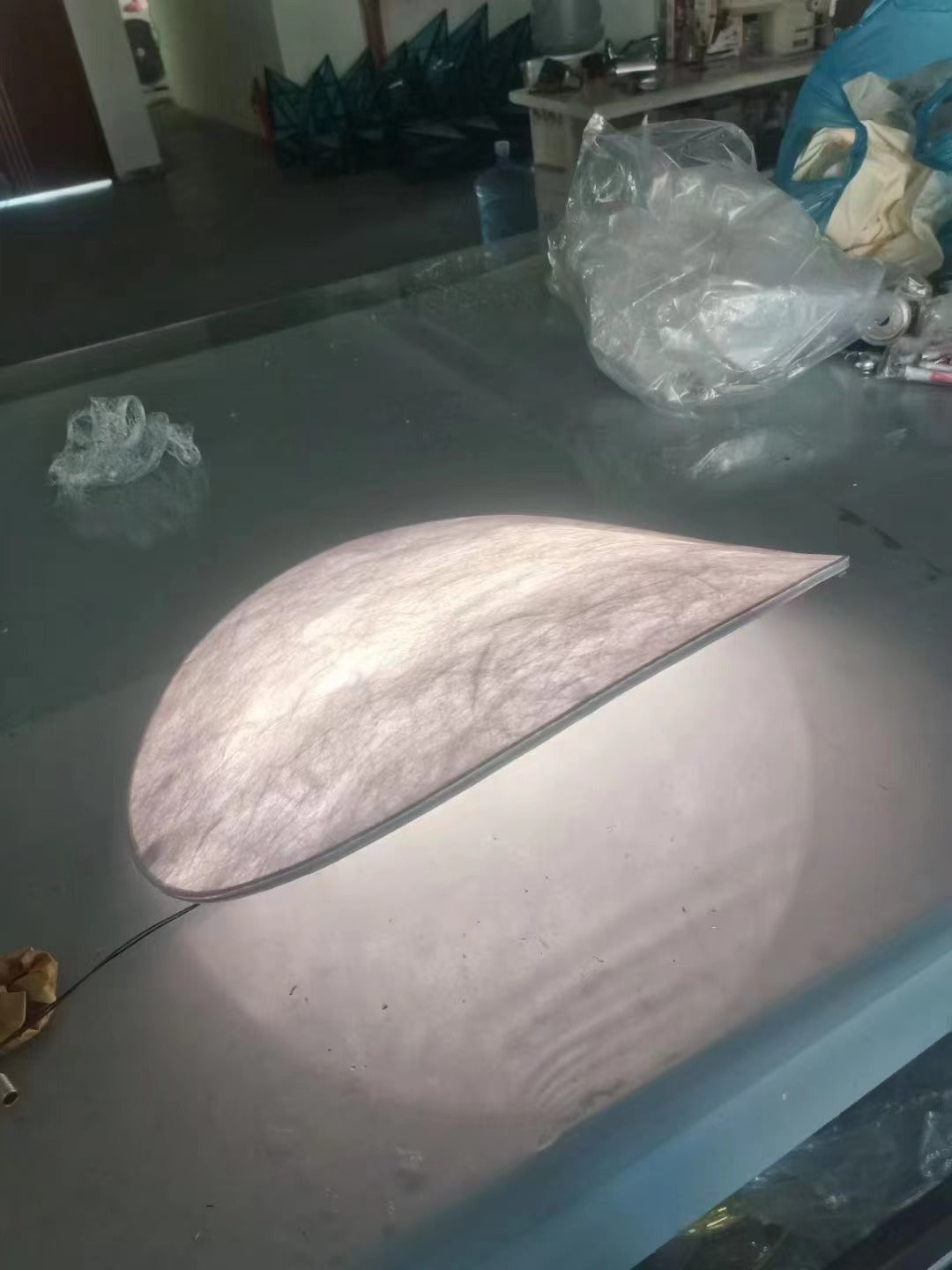 Tense Pendant Lamp