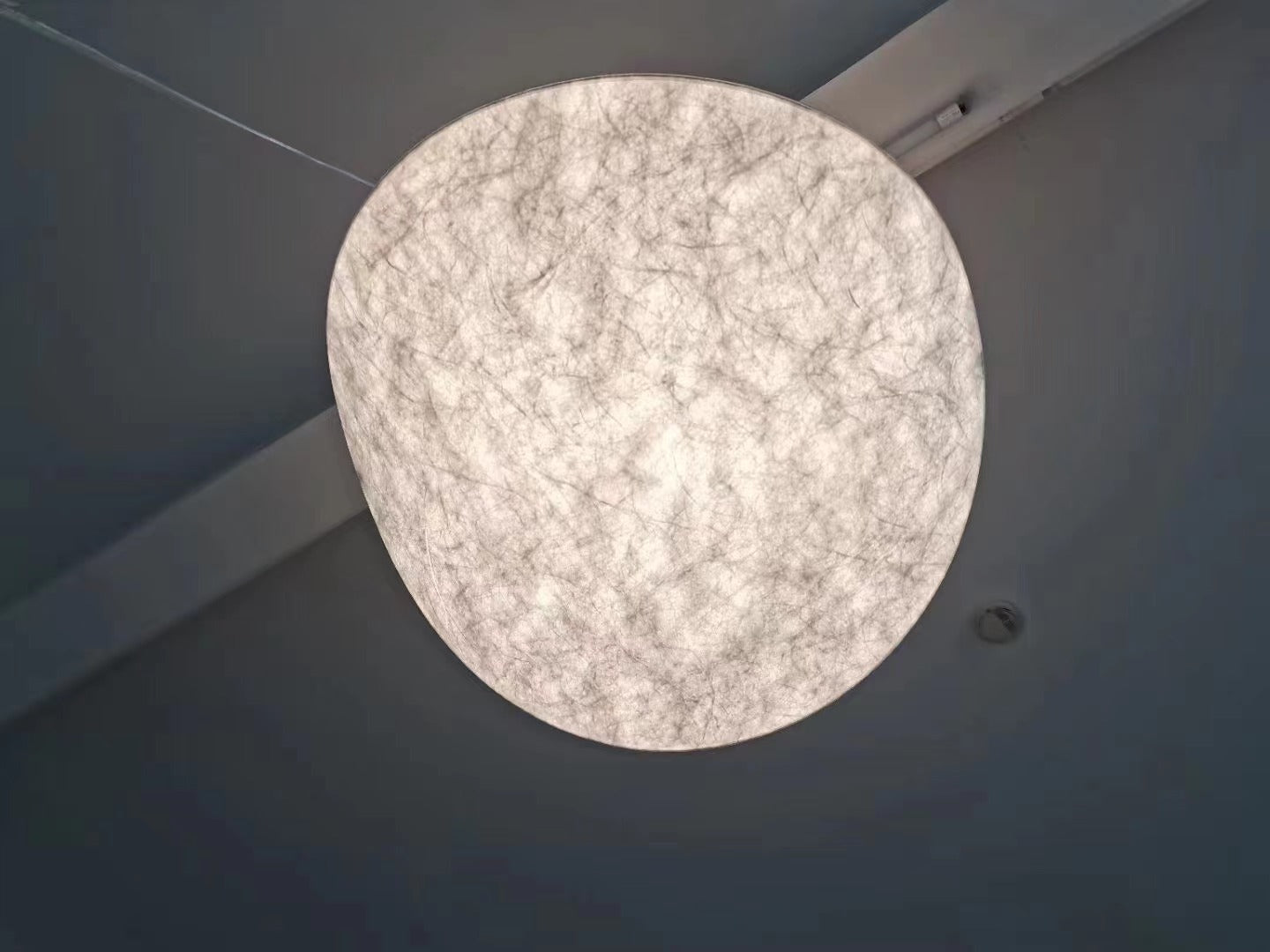 Tense Pendant Lamp
