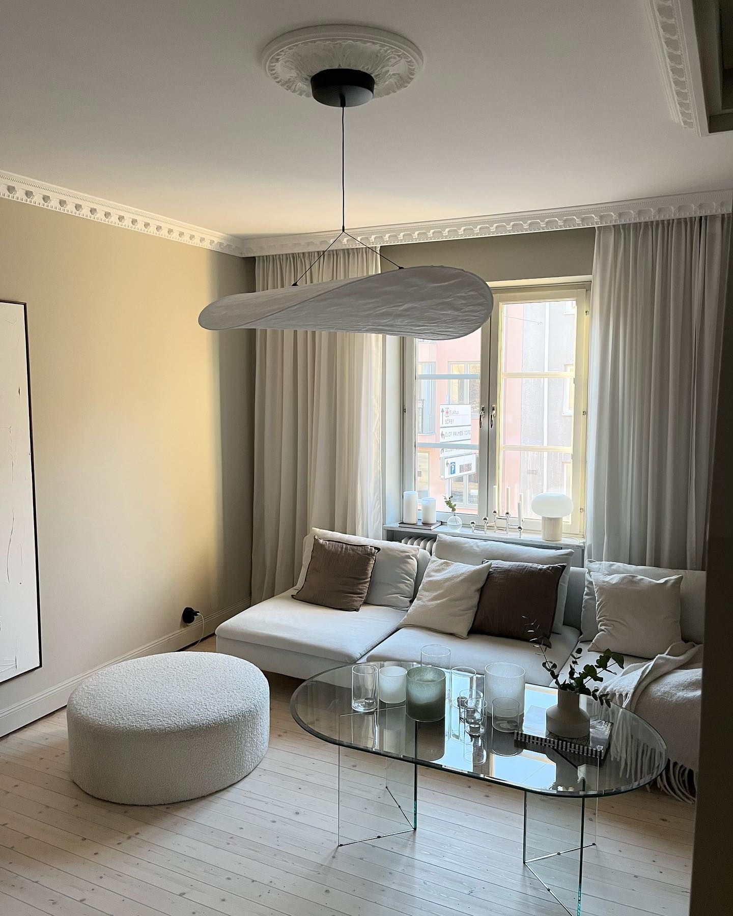 Tense Pendant Lamp