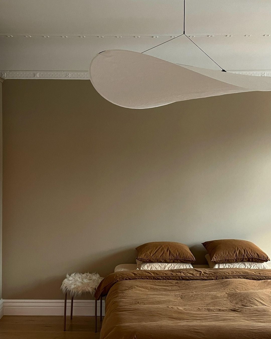 Tense Pendant Lamp