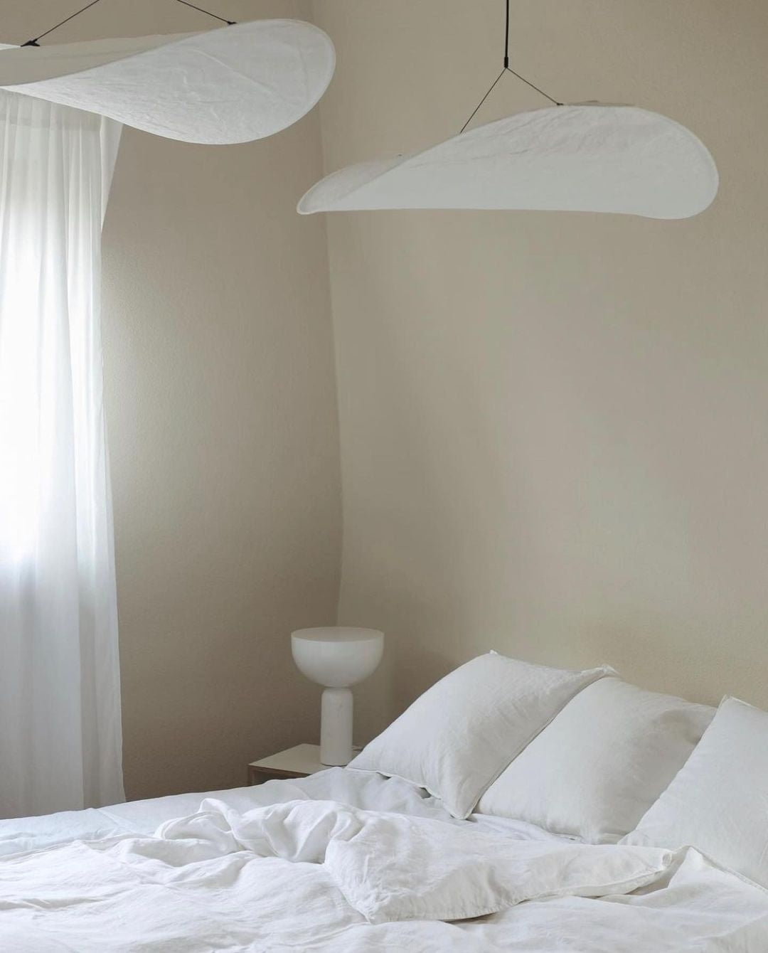 Tense Pendant Lamp