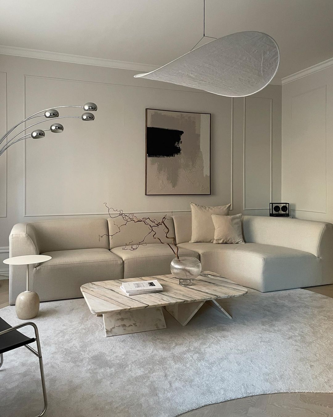 Tense Pendant Lamp