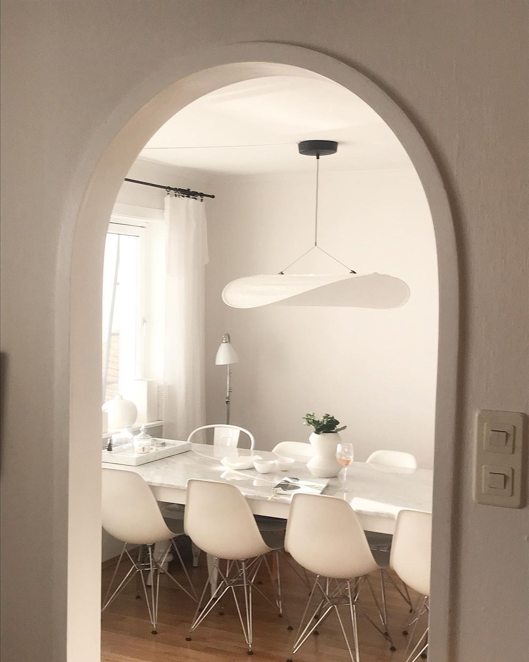 Tense Pendant Lamp