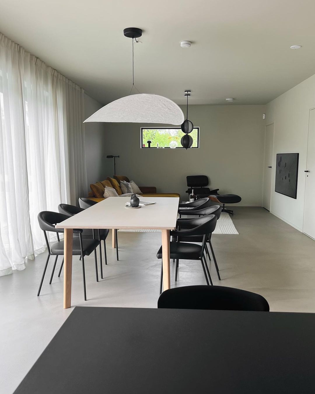 Tense Pendant Lamp