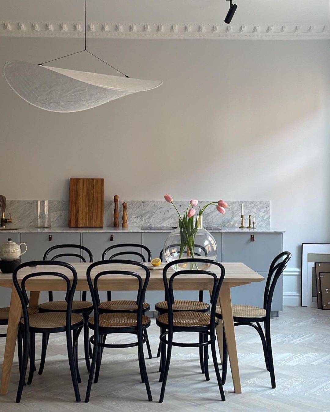 Tense Pendant Lamp