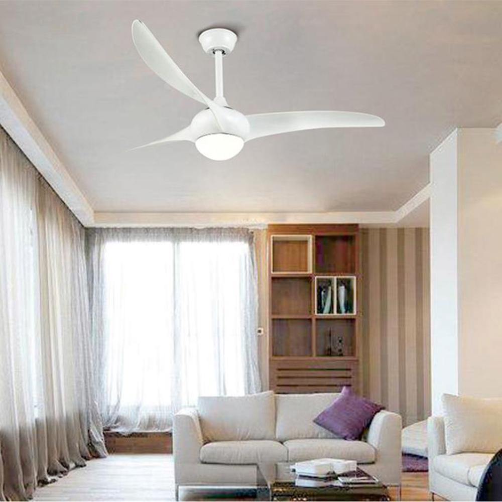 Traditional ceiling fan light