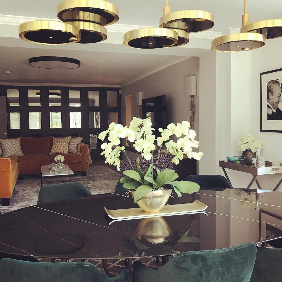 Triarc pendant light