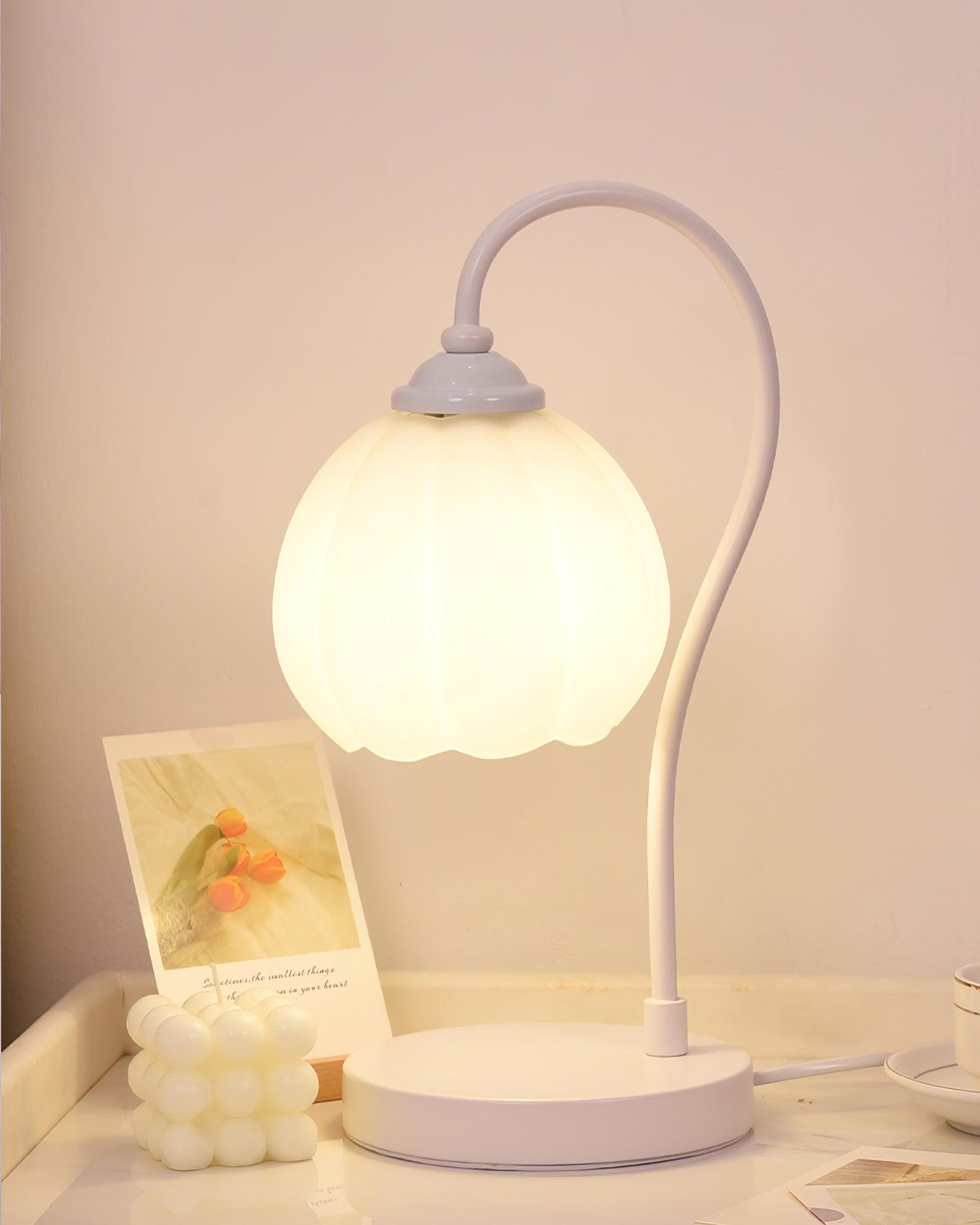 Tulip Shaped Table Lamp - Decormote