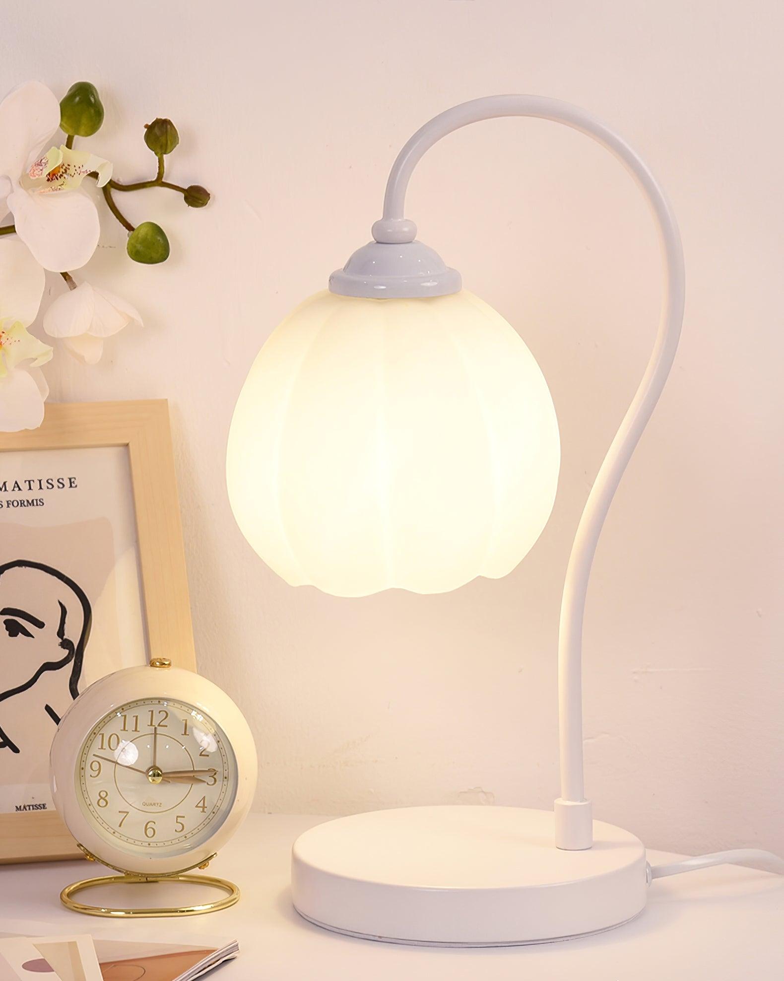 Tulip Shaped Table Lamp - Decormote