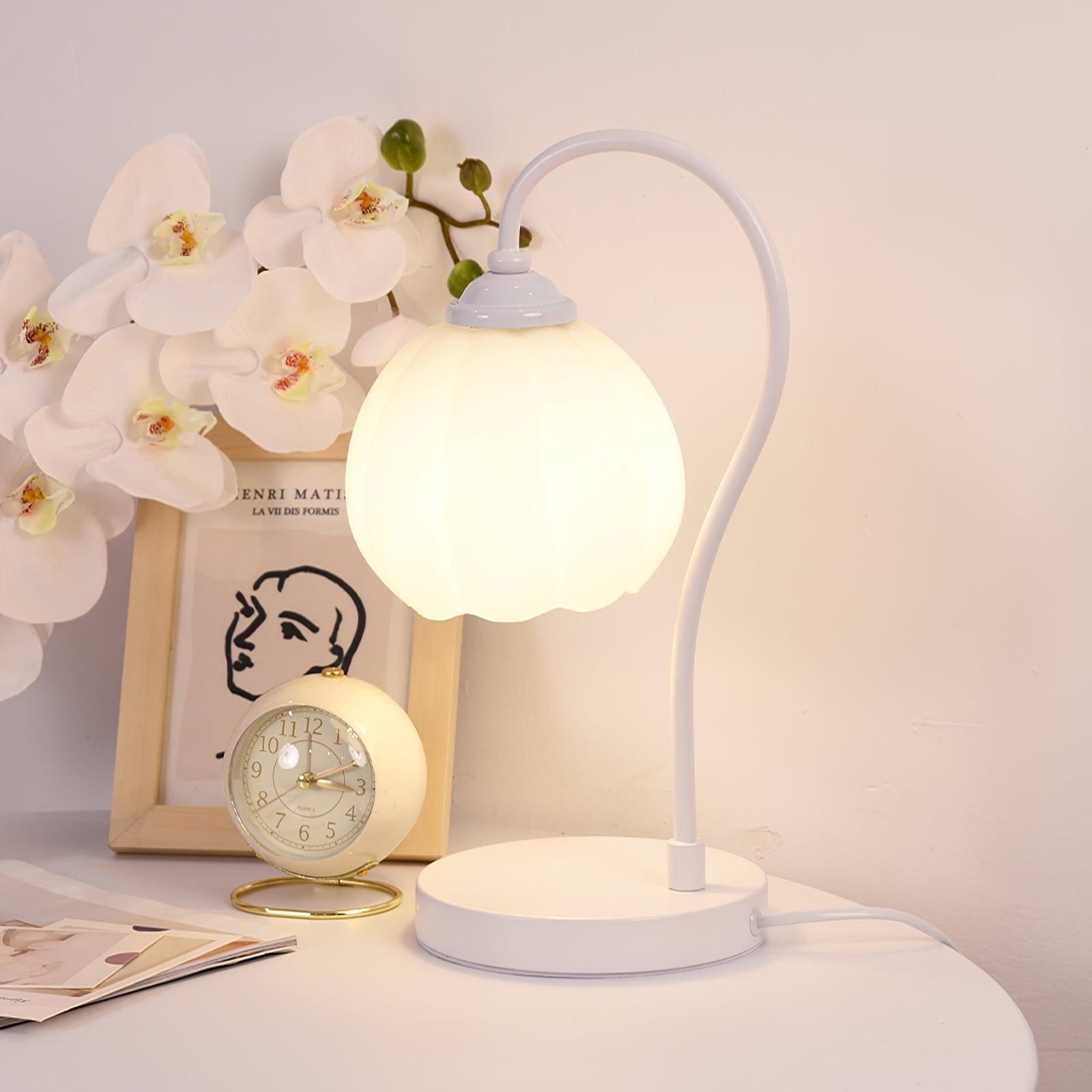 Tulip Shaped Table Lamp - Decormote