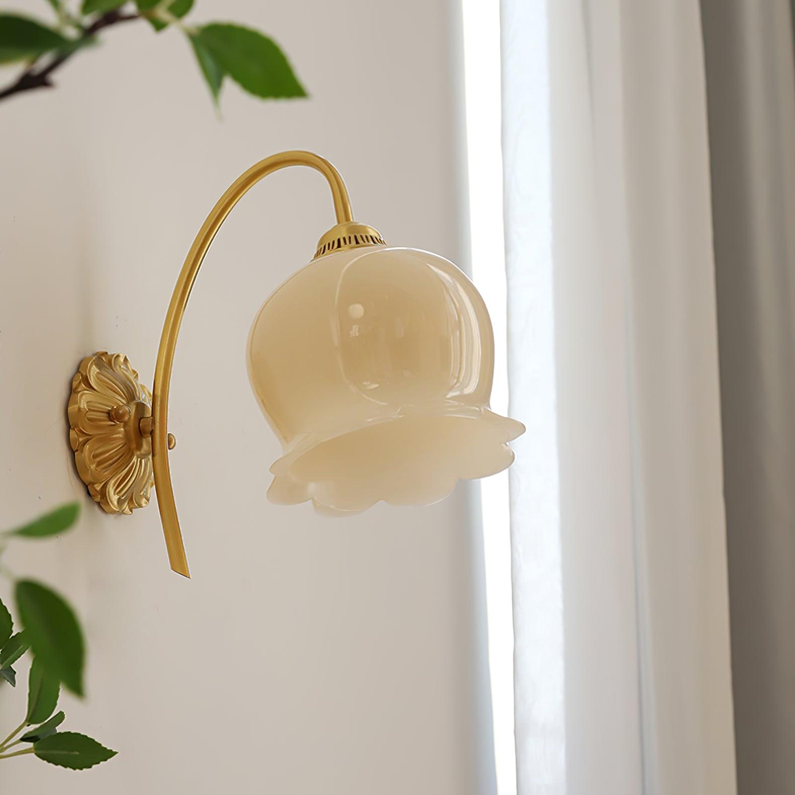 Valley Flower Wall Lamp - Decormote