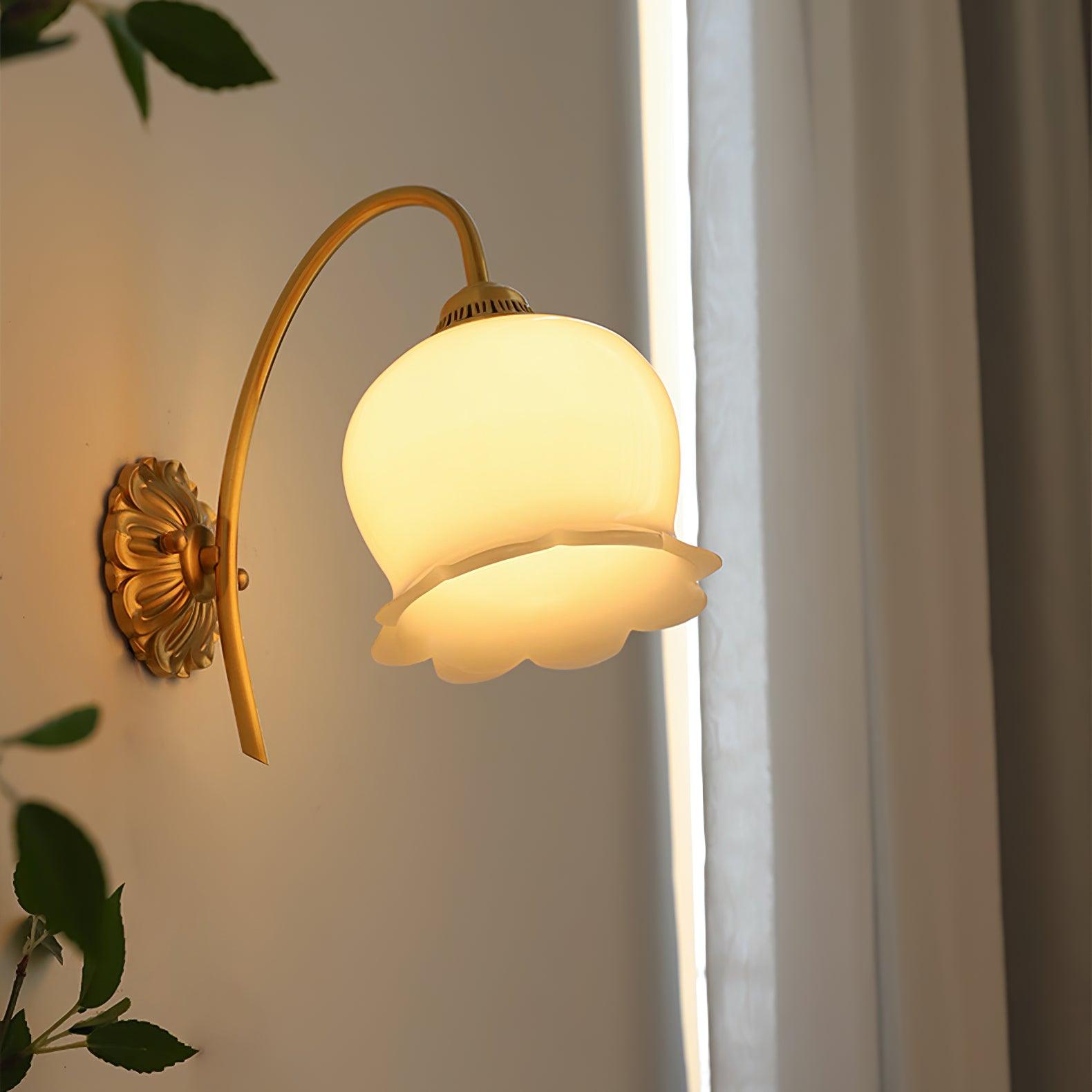 Valley Flower Wall Lamp - Decormote