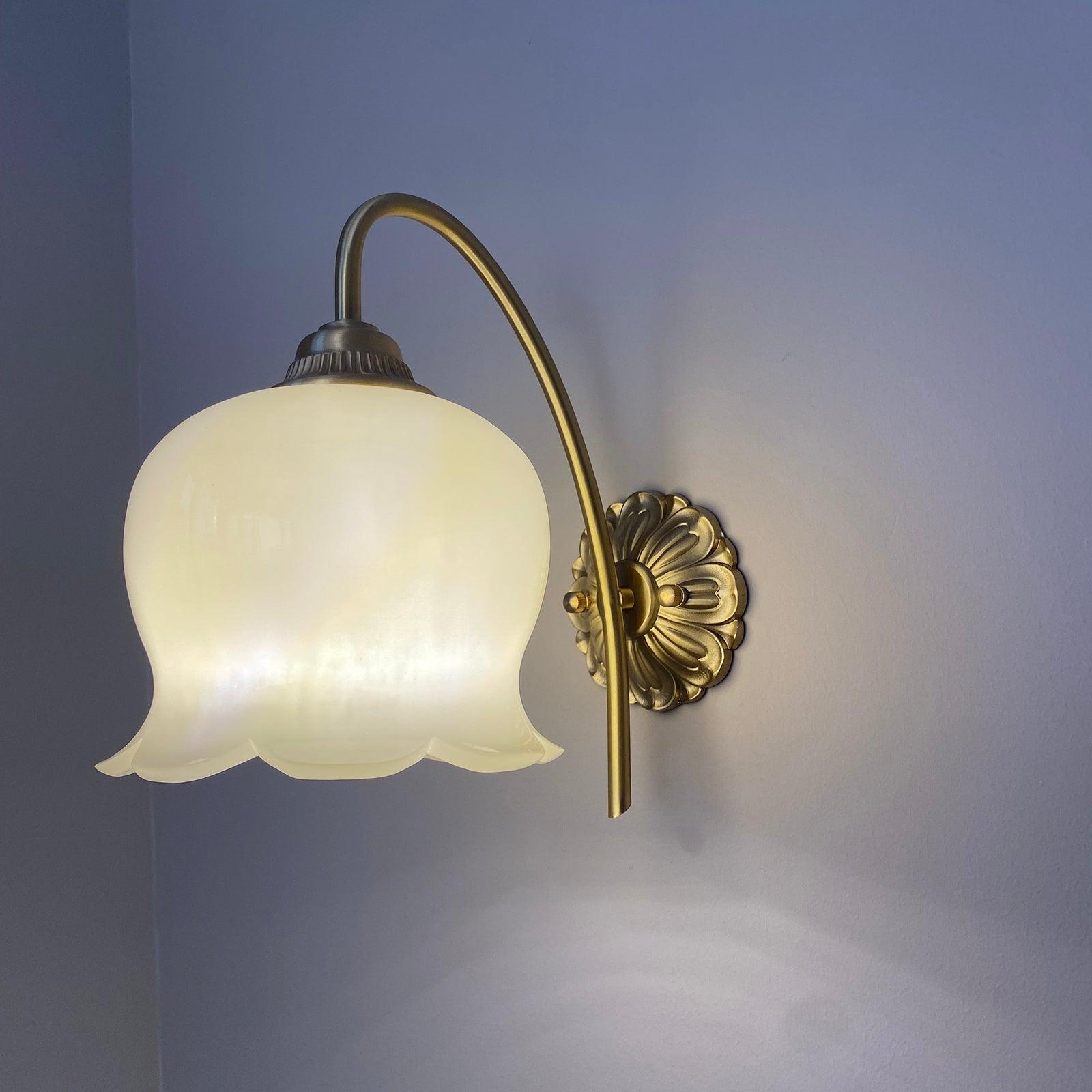 Valley Flower Wall Lamp - Decormote