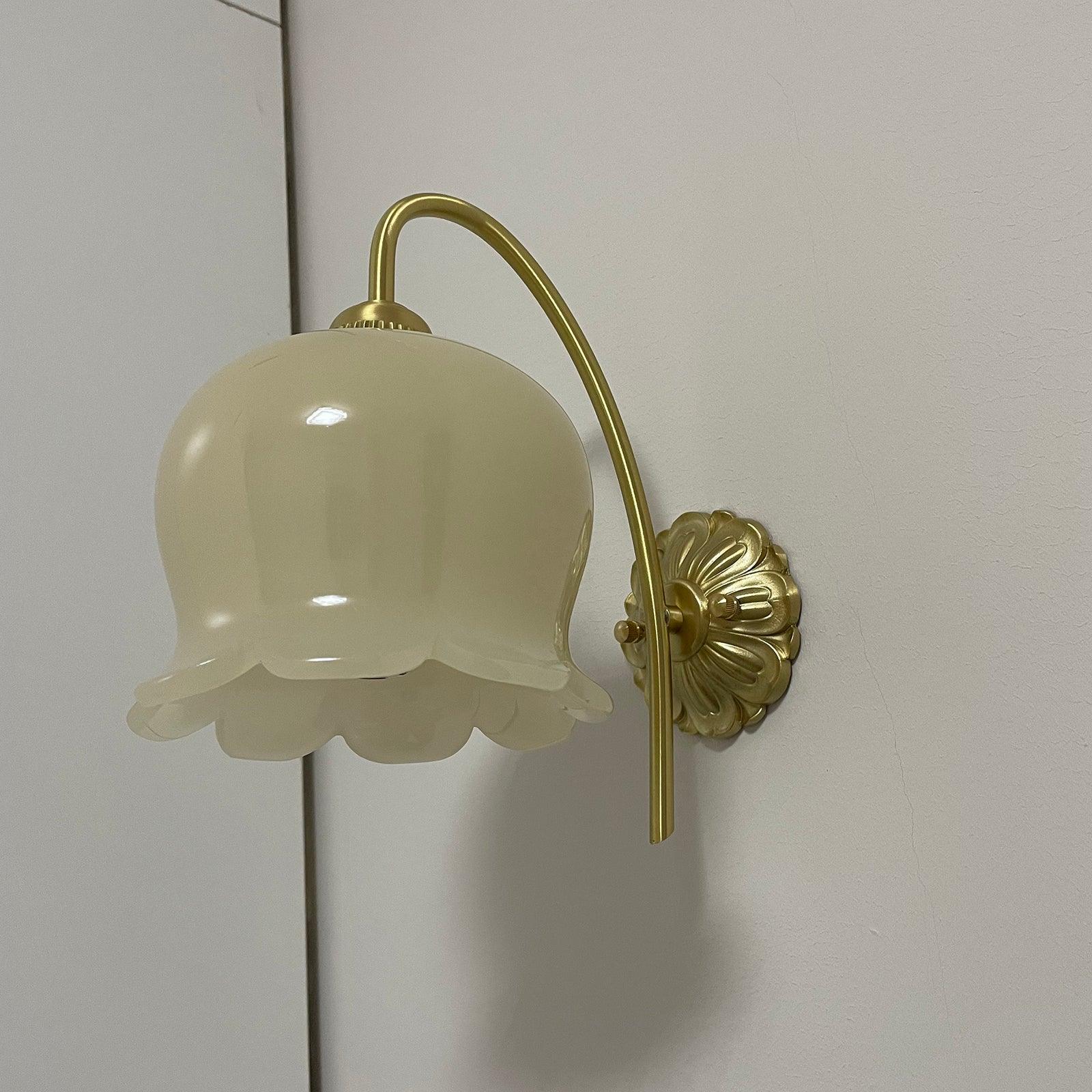 Valley Flower Wall Lamp - Decormote
