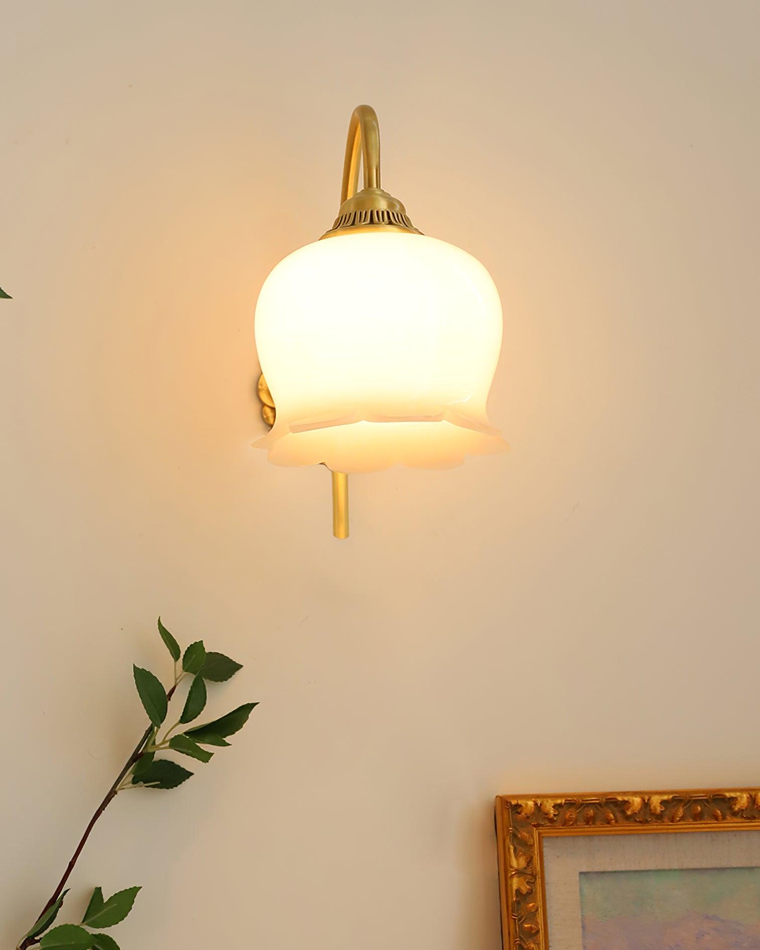 Valley Flower Wall Lamp - Decormote