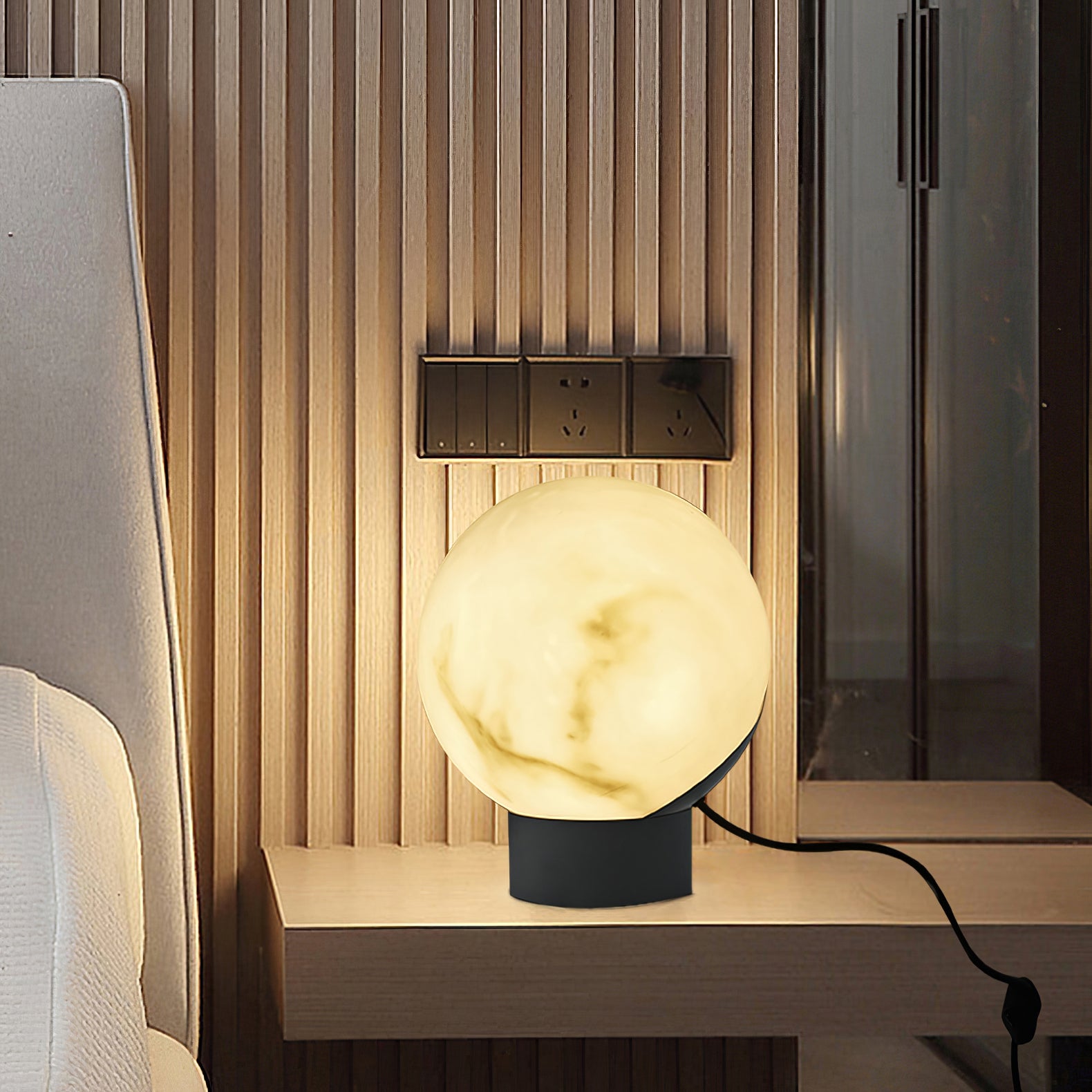 Lampe de table en albâtre Varasteh