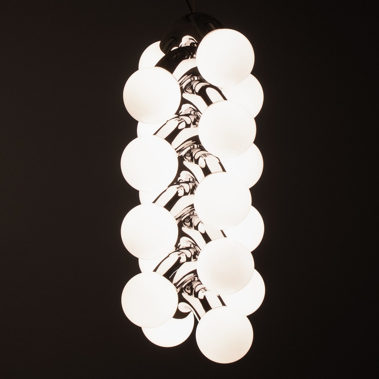 Vine Pendant Lamp.