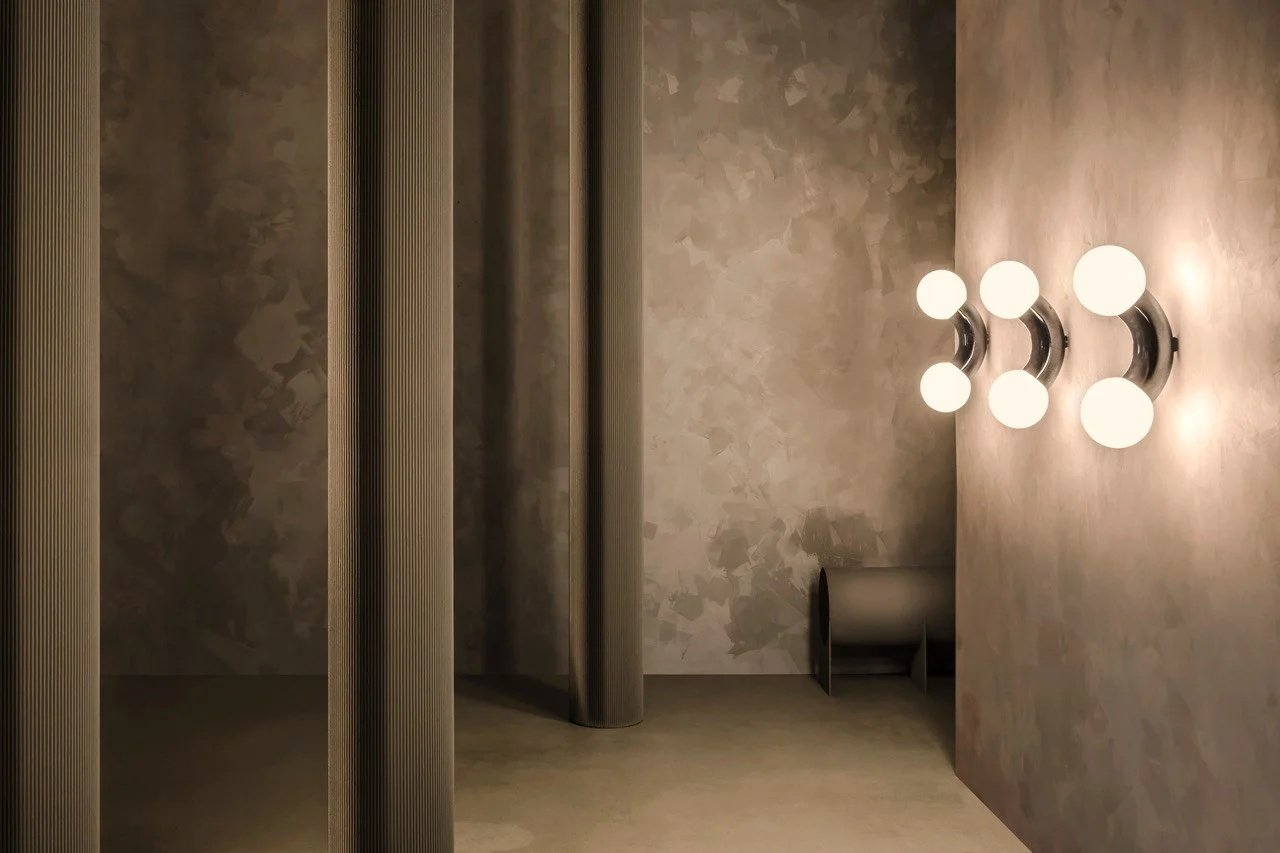 Vine Wall Lamp.