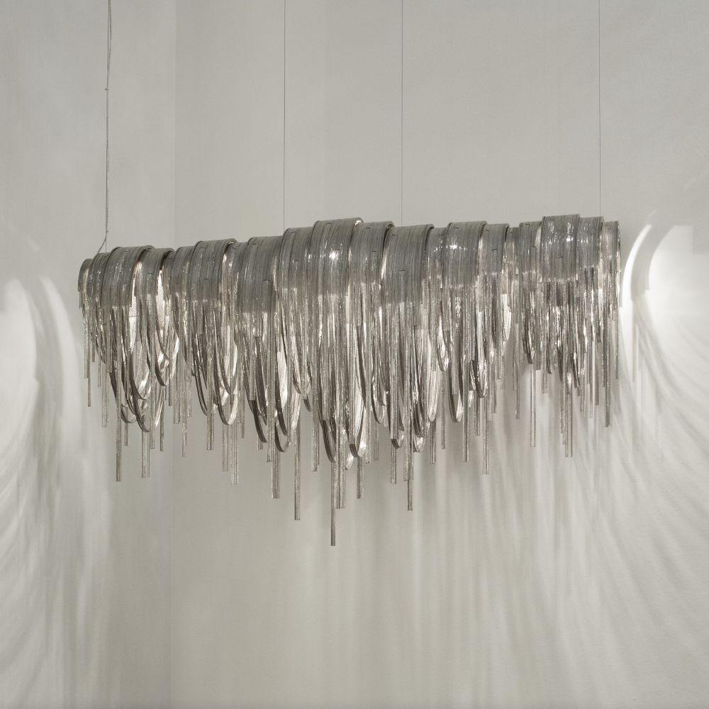 Volver Chandelier