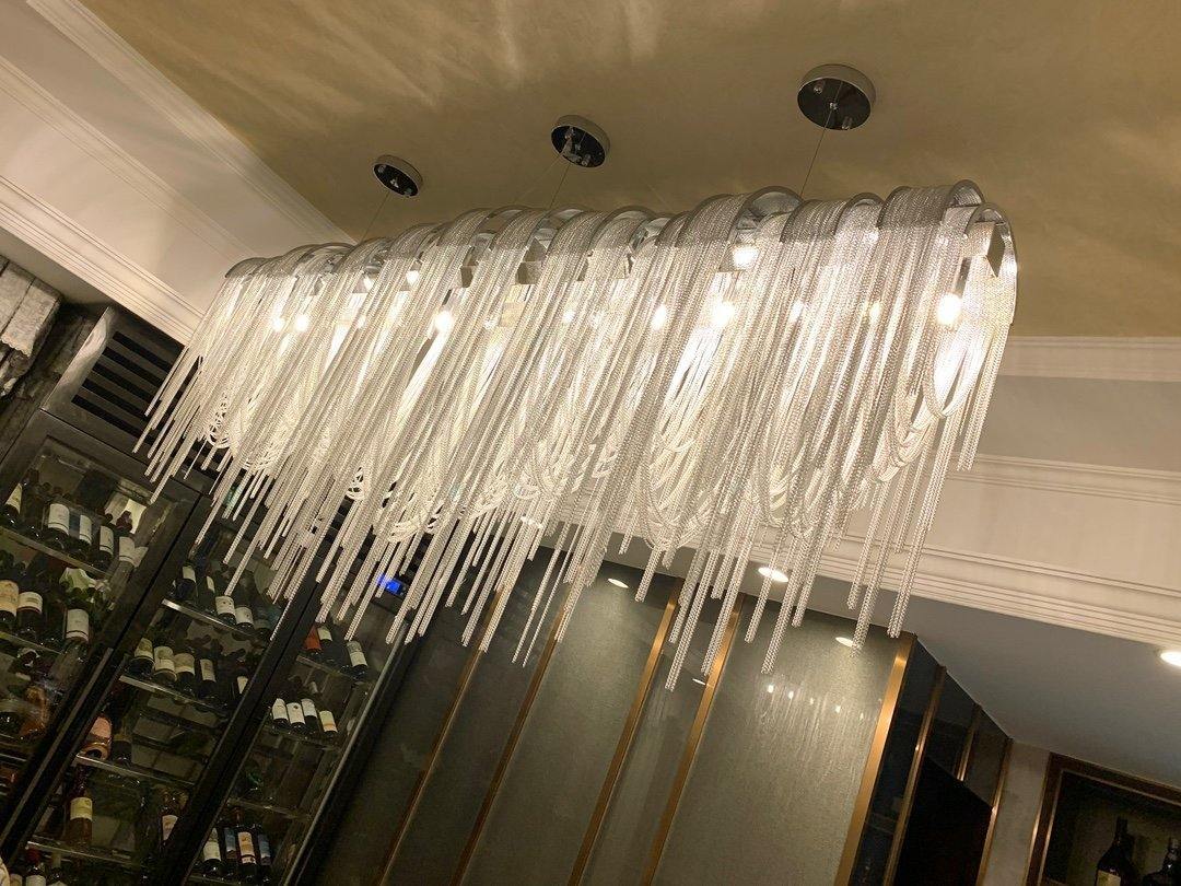 Volver Chandelier