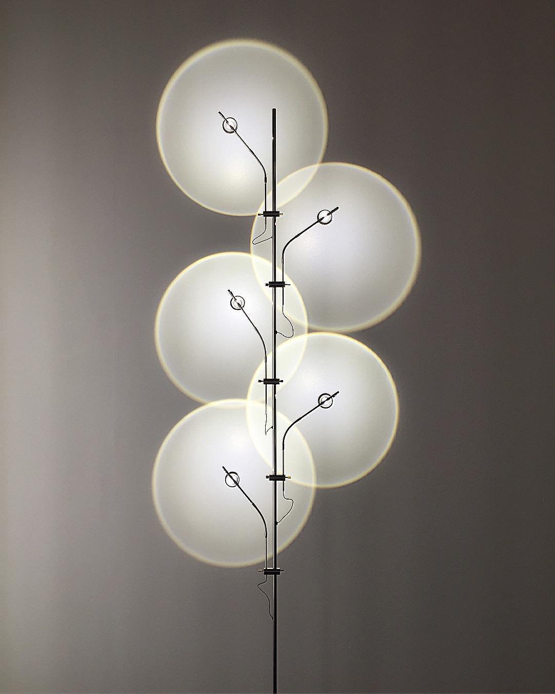 Wa Wa Floor lamp.