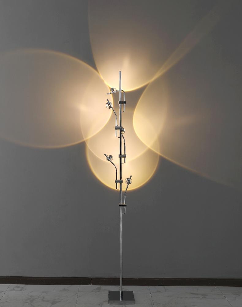 Wa Wa Floor lamp.