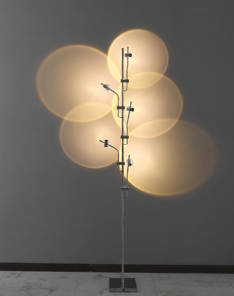 Wa Wa Floor lamp.
