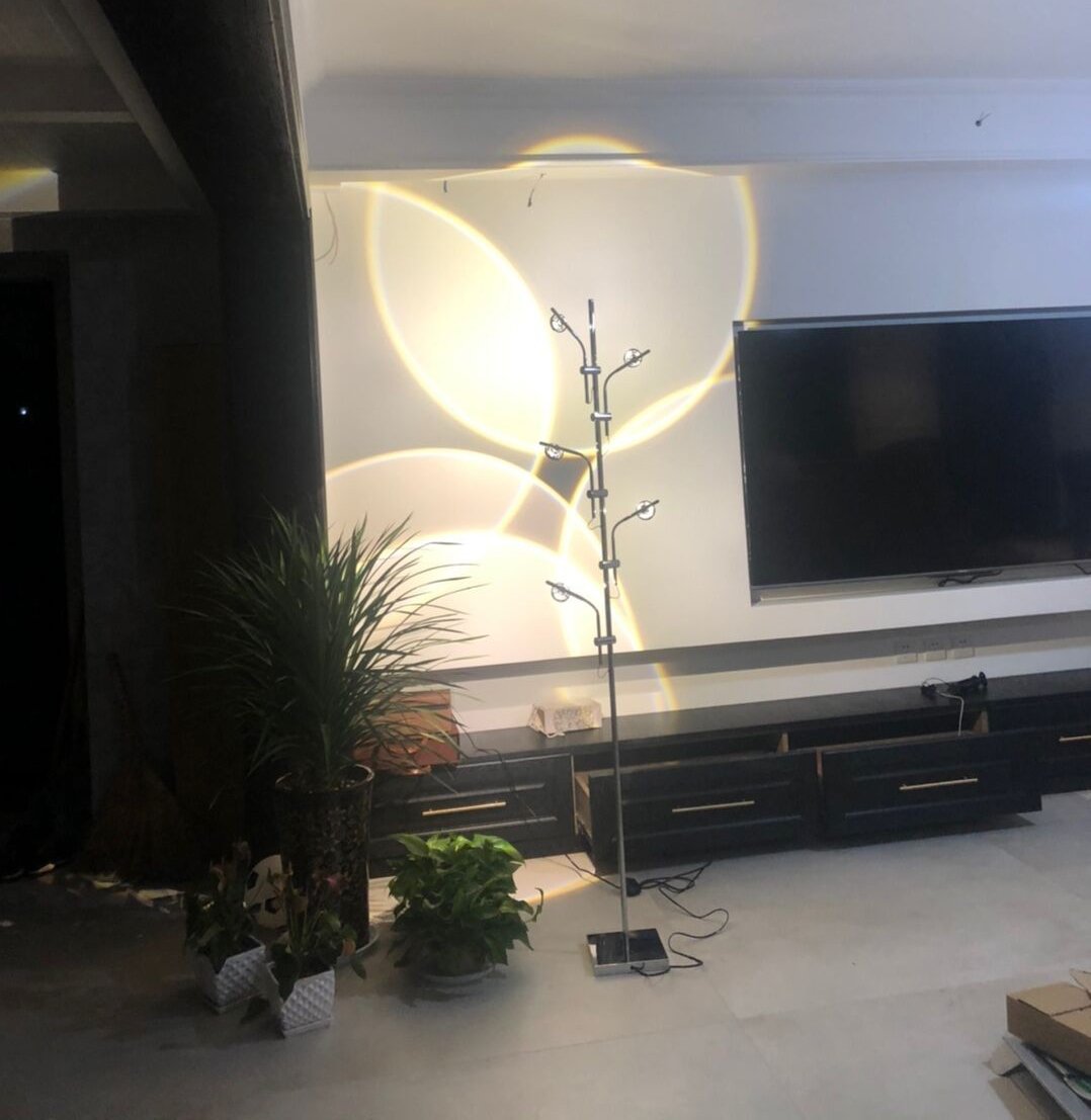 Wa Wa Floor lamp.