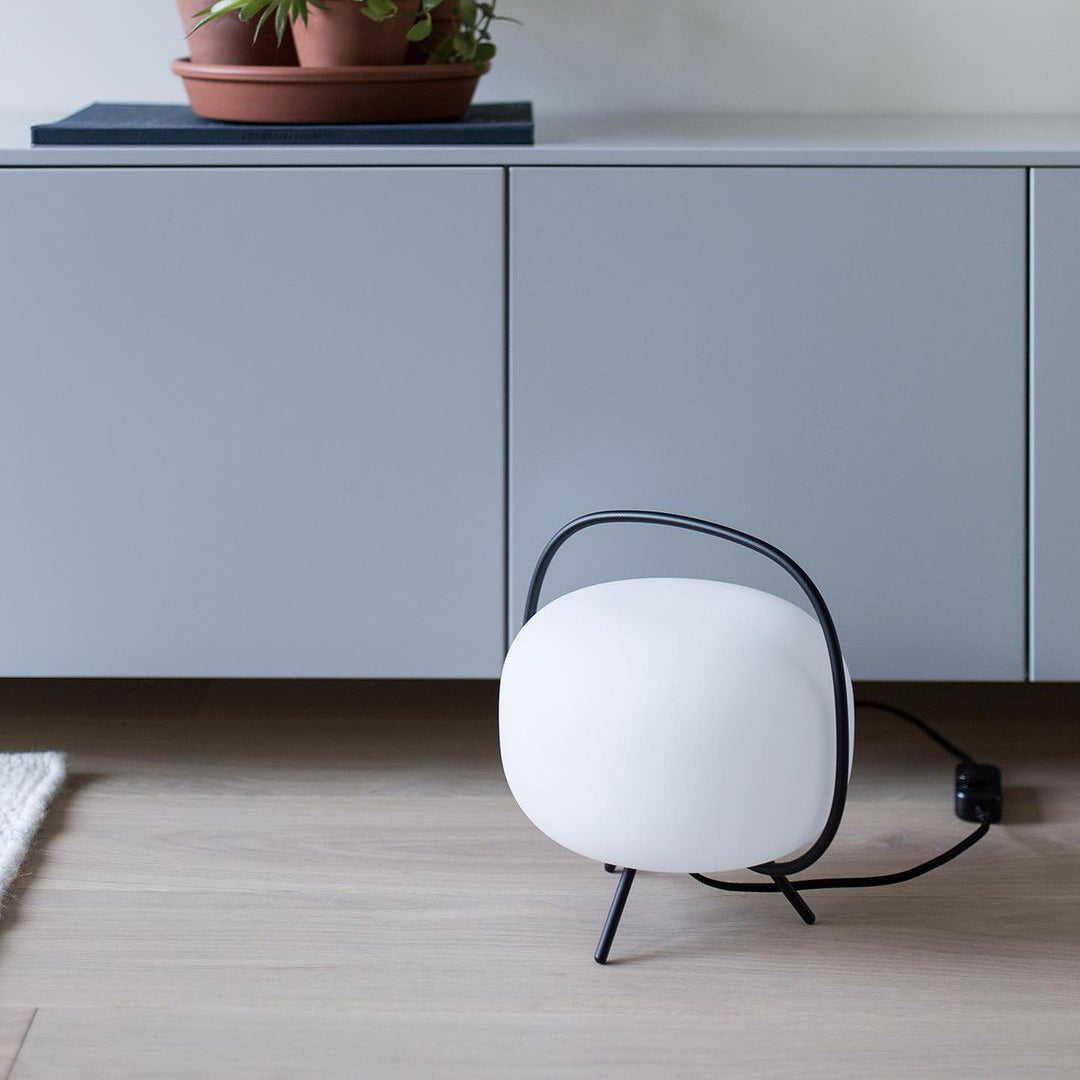 Wander Table Lamp