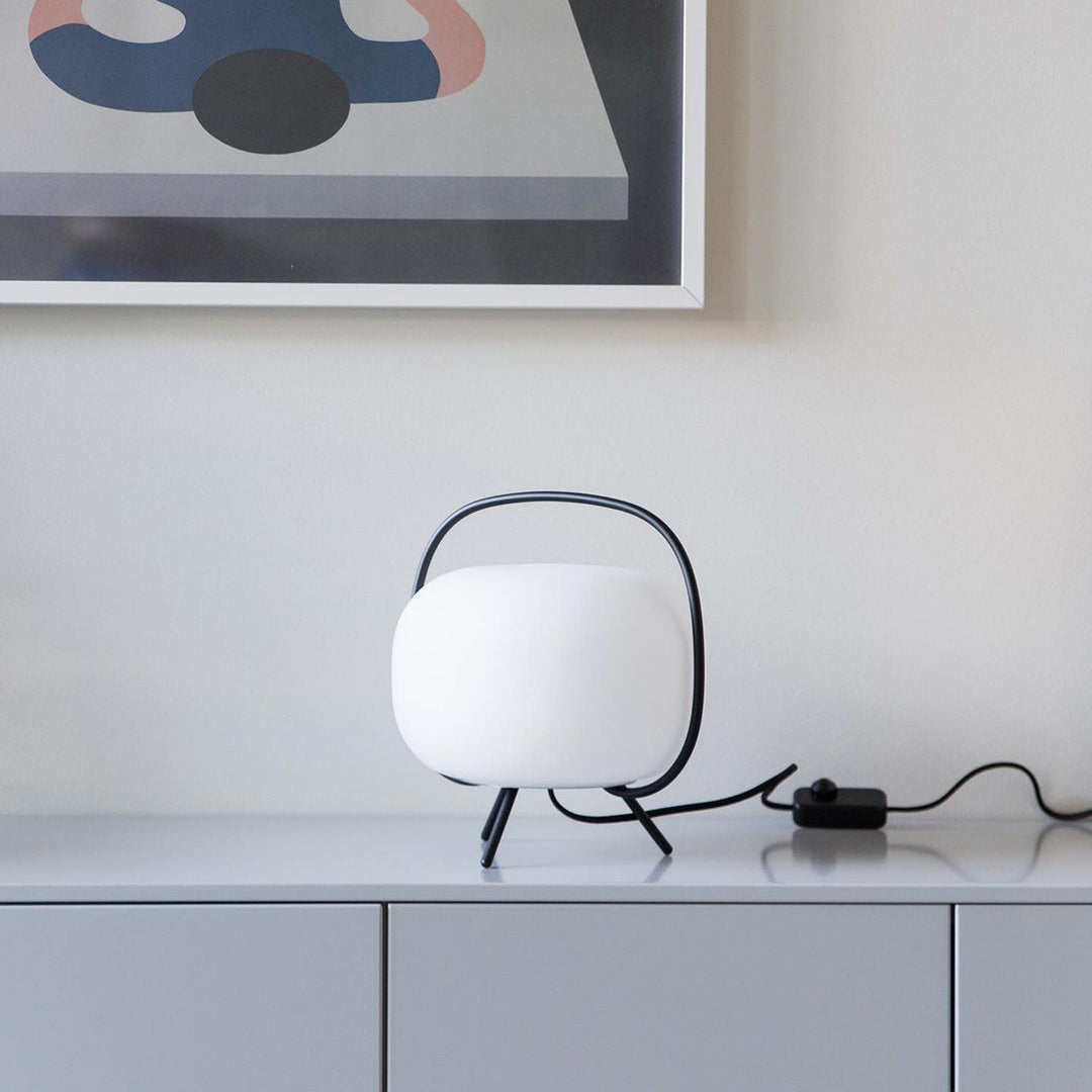 Lampe de table errante