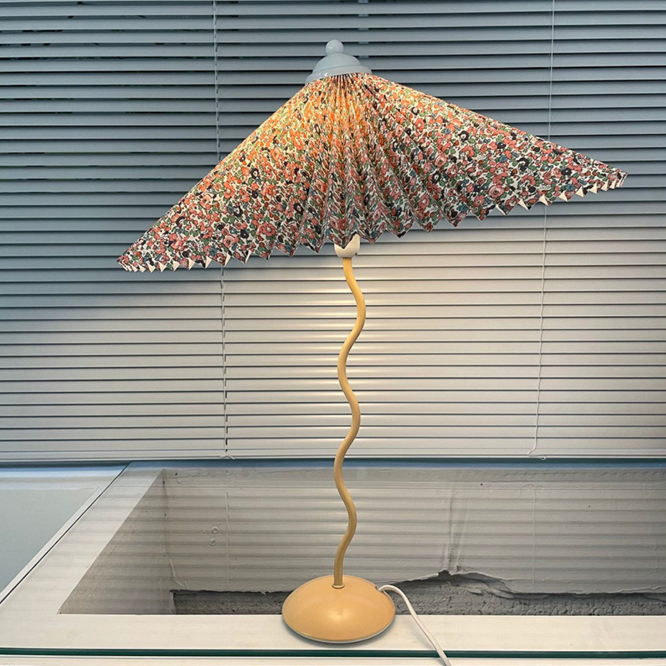 Waves Table Lamp