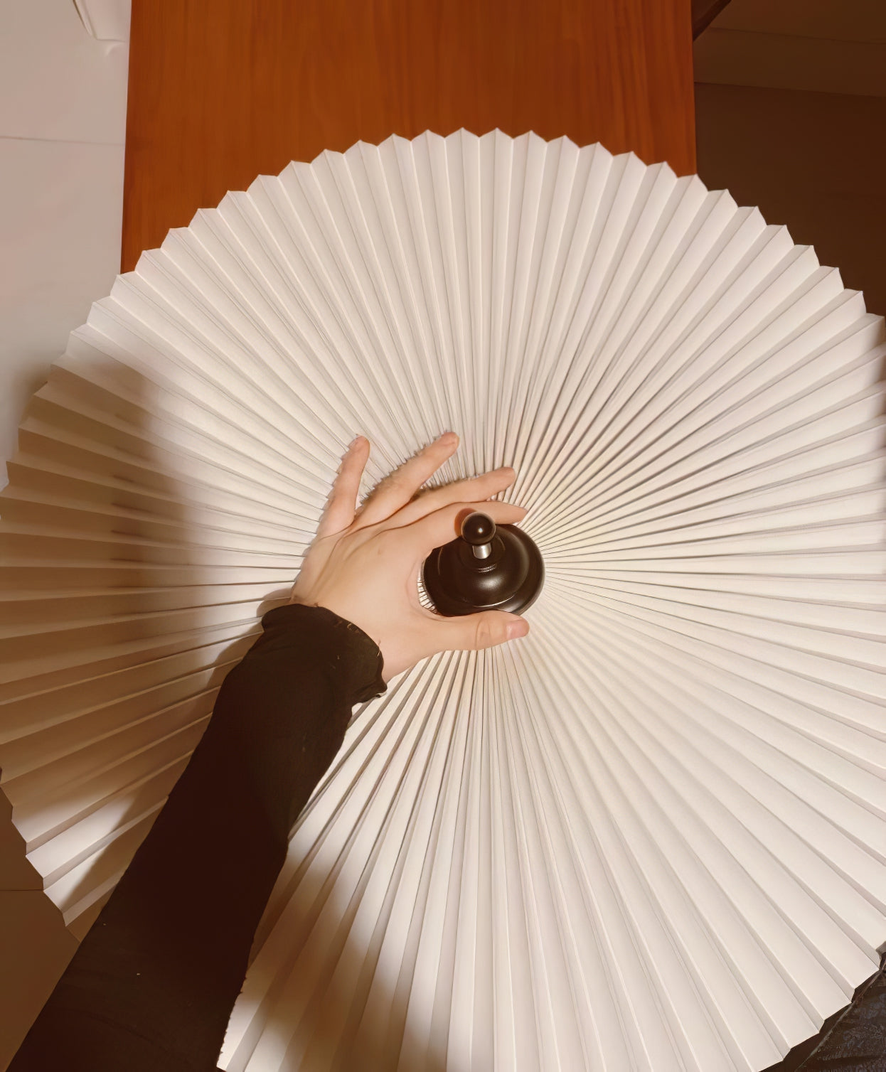 Waves Table Lamp