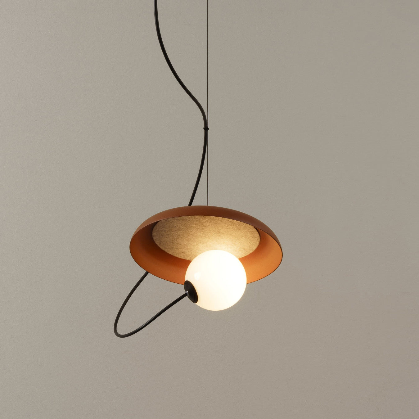 Wire Pendant Lamp