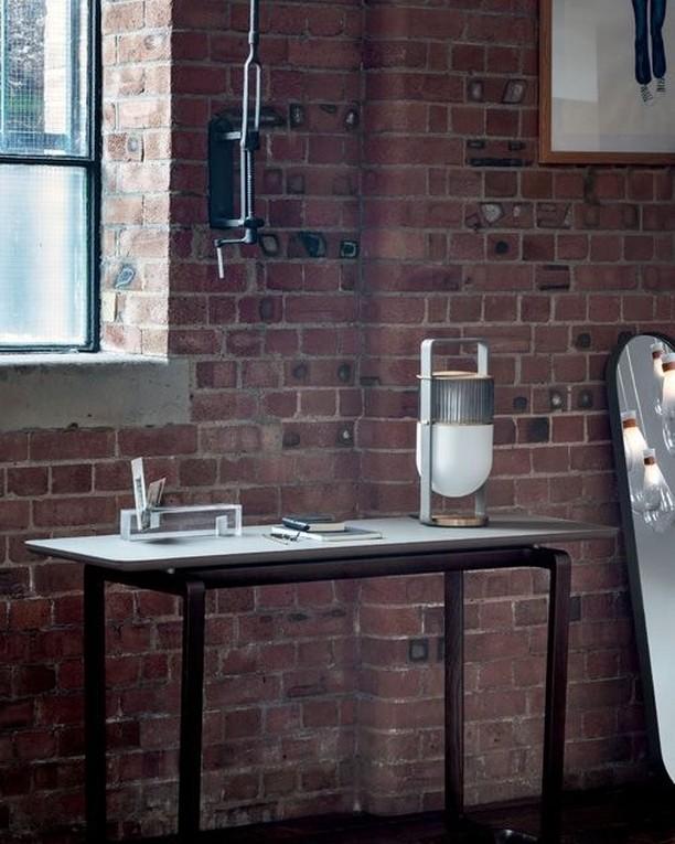 Xi Table Lamp.