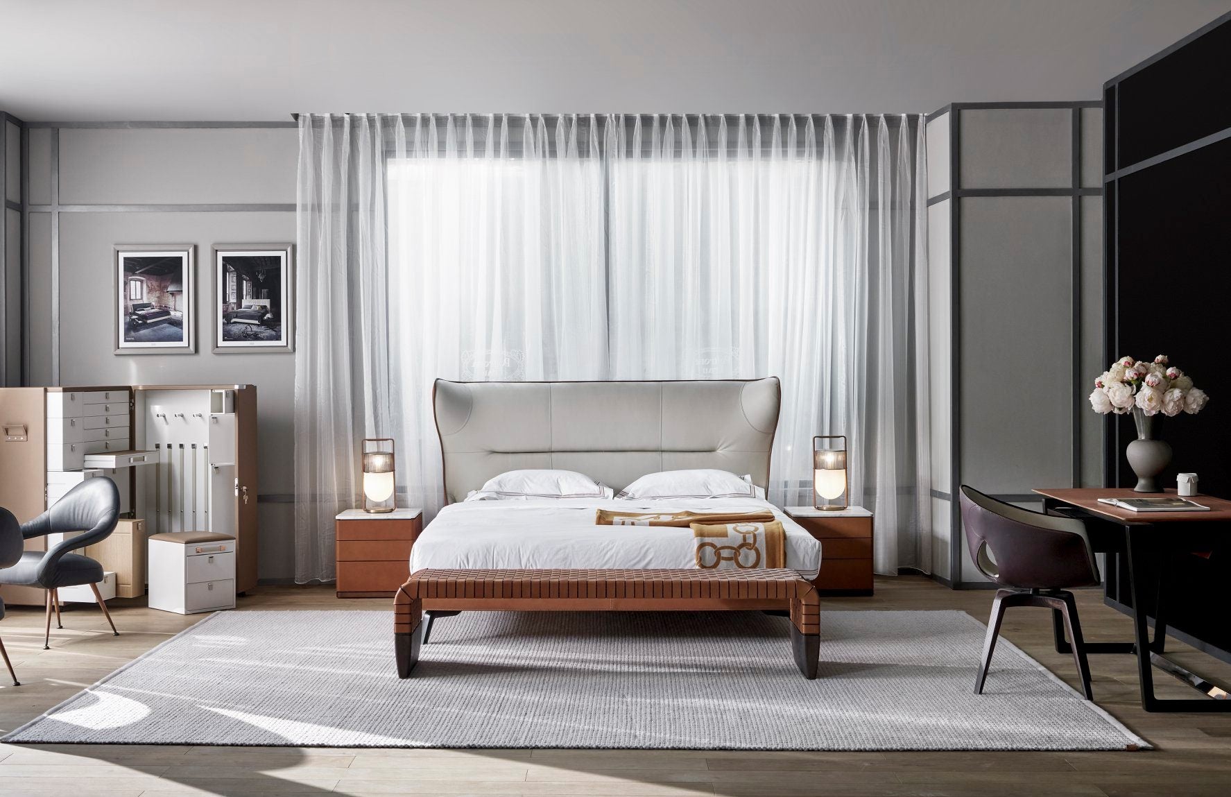 Xi Table Lamp.