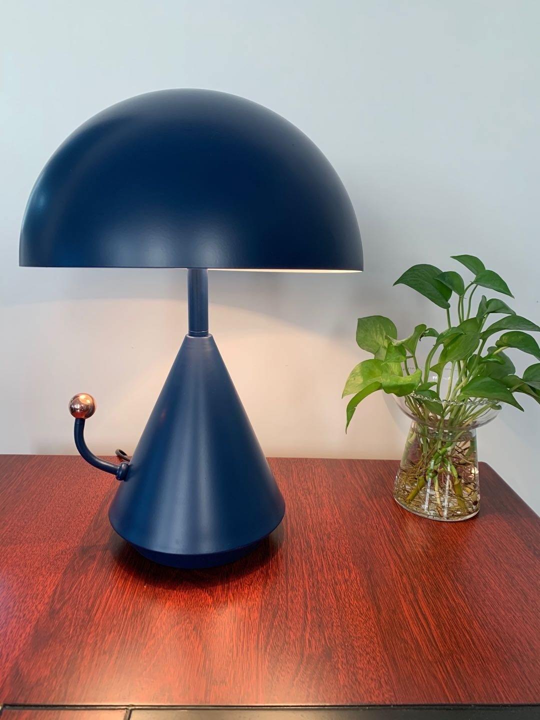 Dali Divina Desk lamp