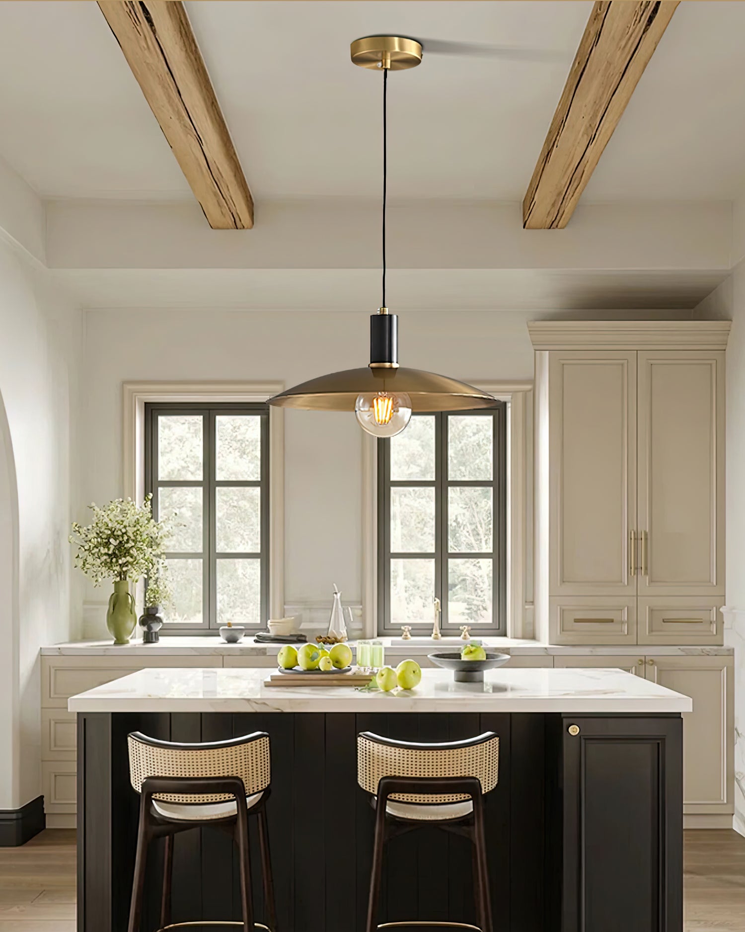 Aeyee Pendant Lamp
