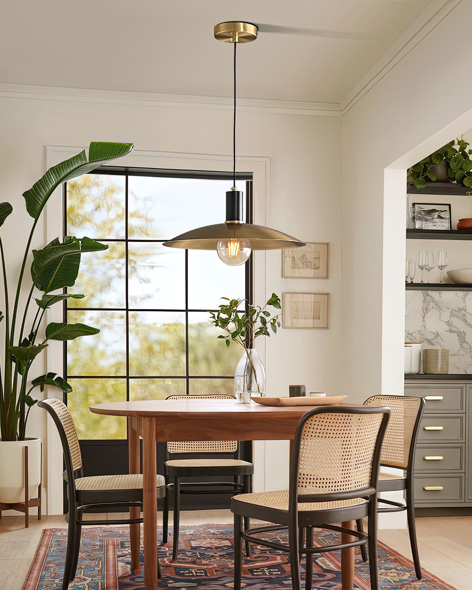 Aeyee Pendant Lamp