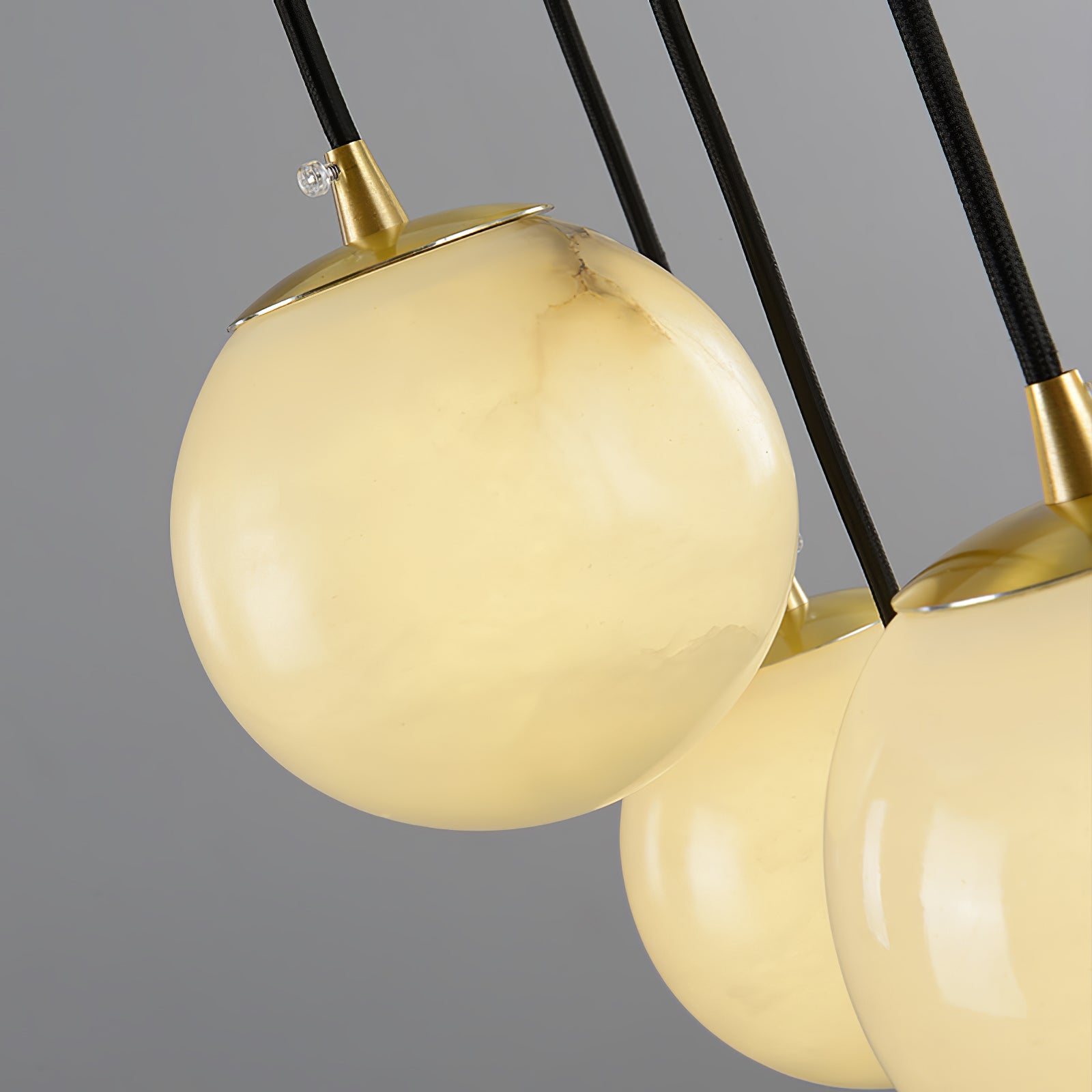 Alabaster Ball suspension lamp