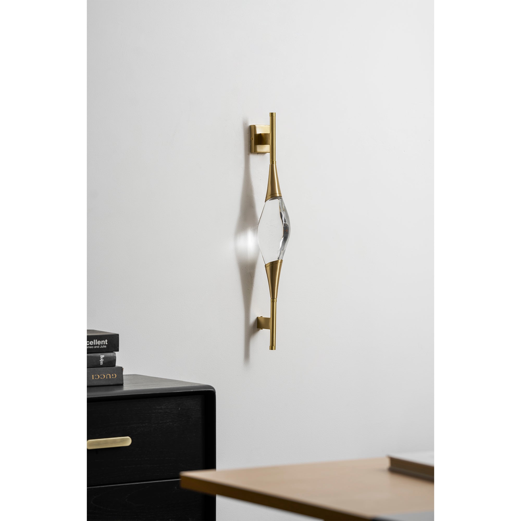 Asher Wall Lamp