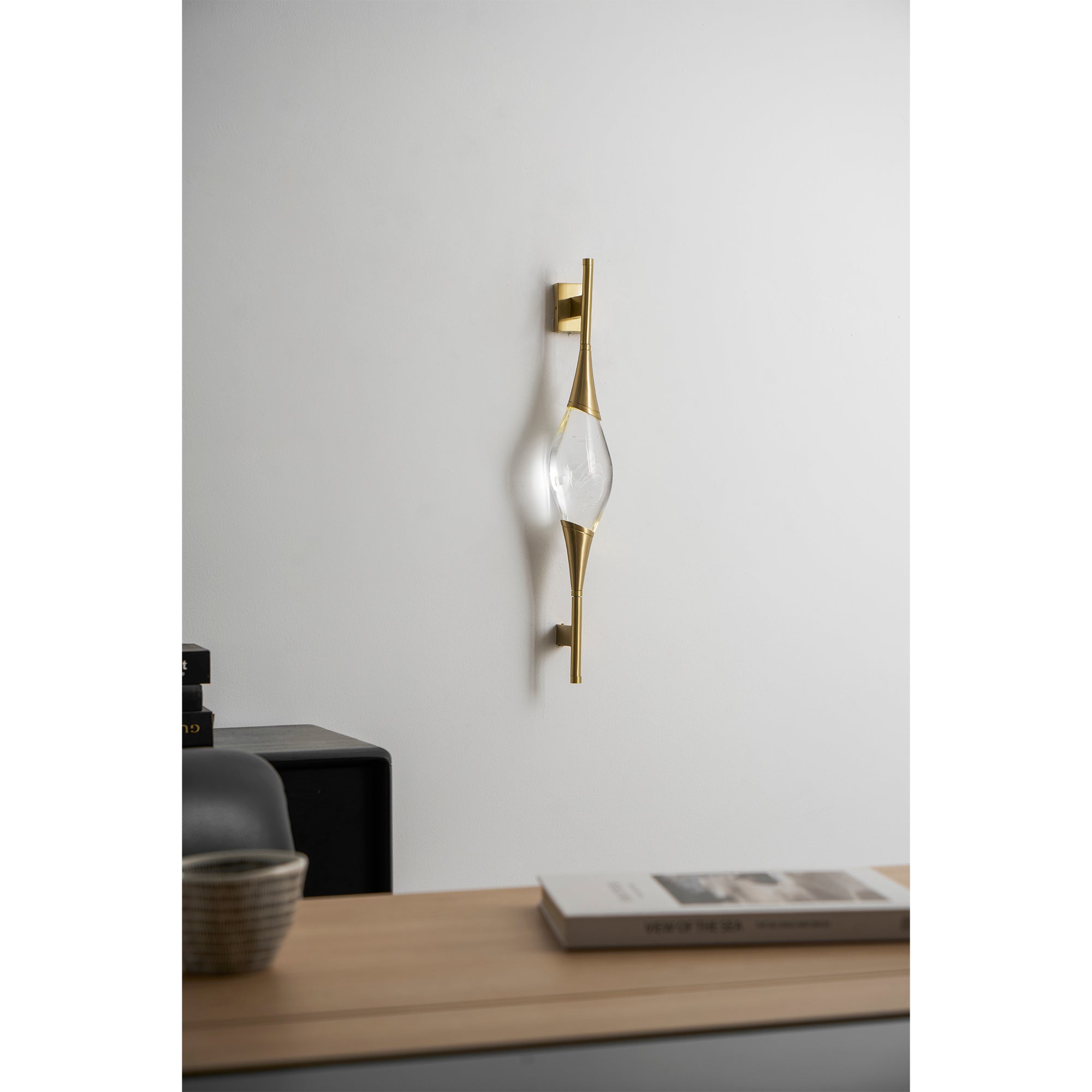 Asher Wall Lamp