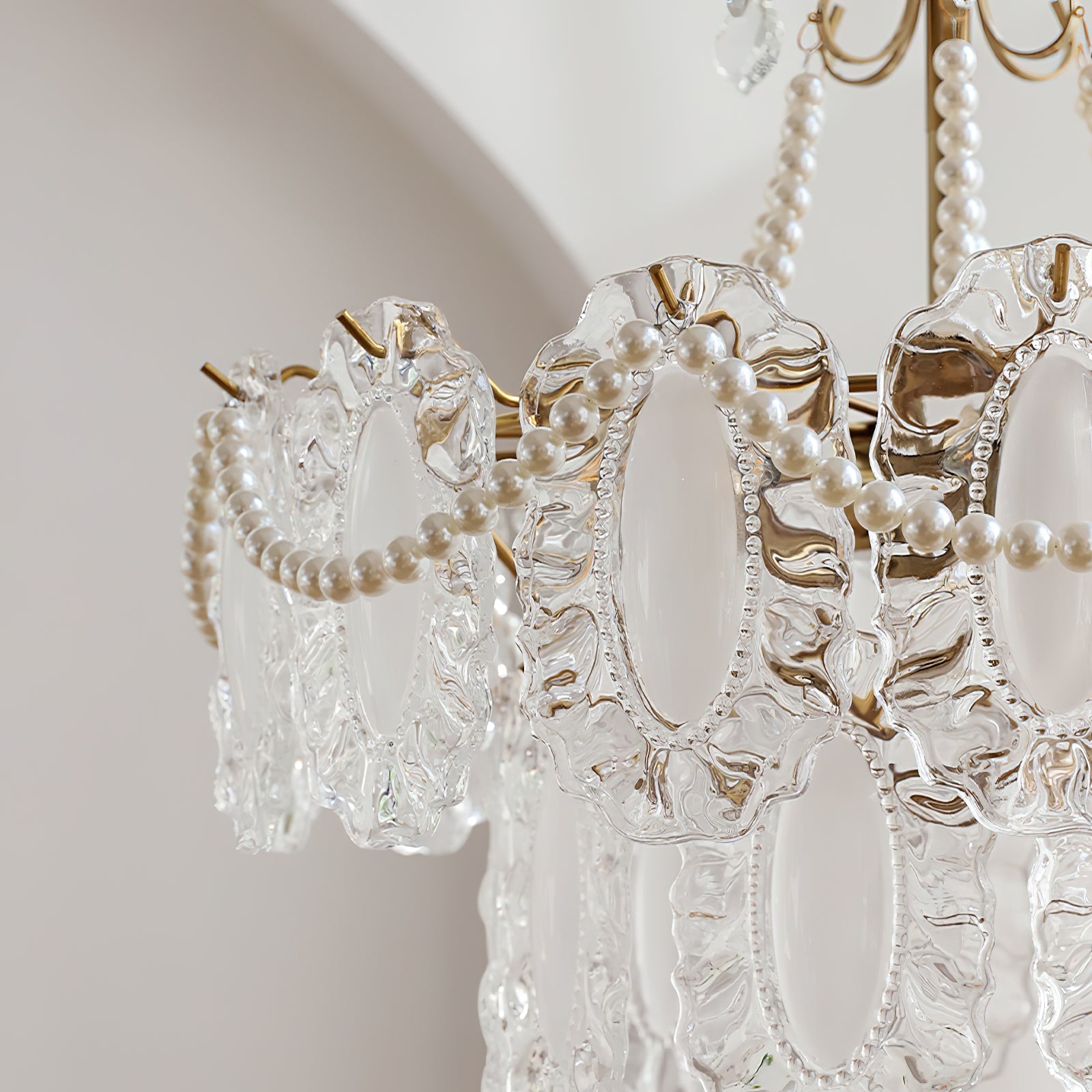 Aura Wave Pearl Chandelier