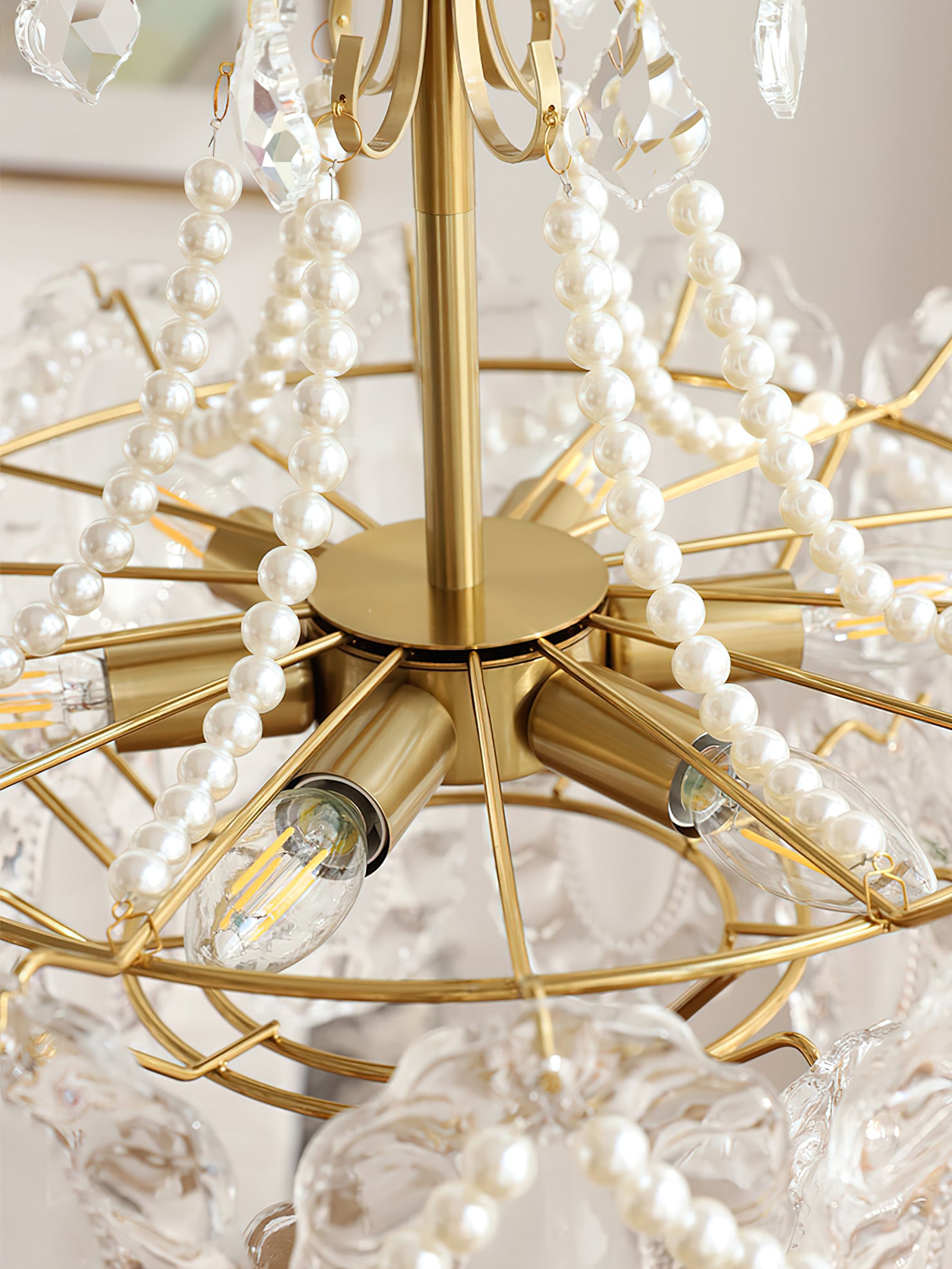 Aura Wave Pearl Chandelier