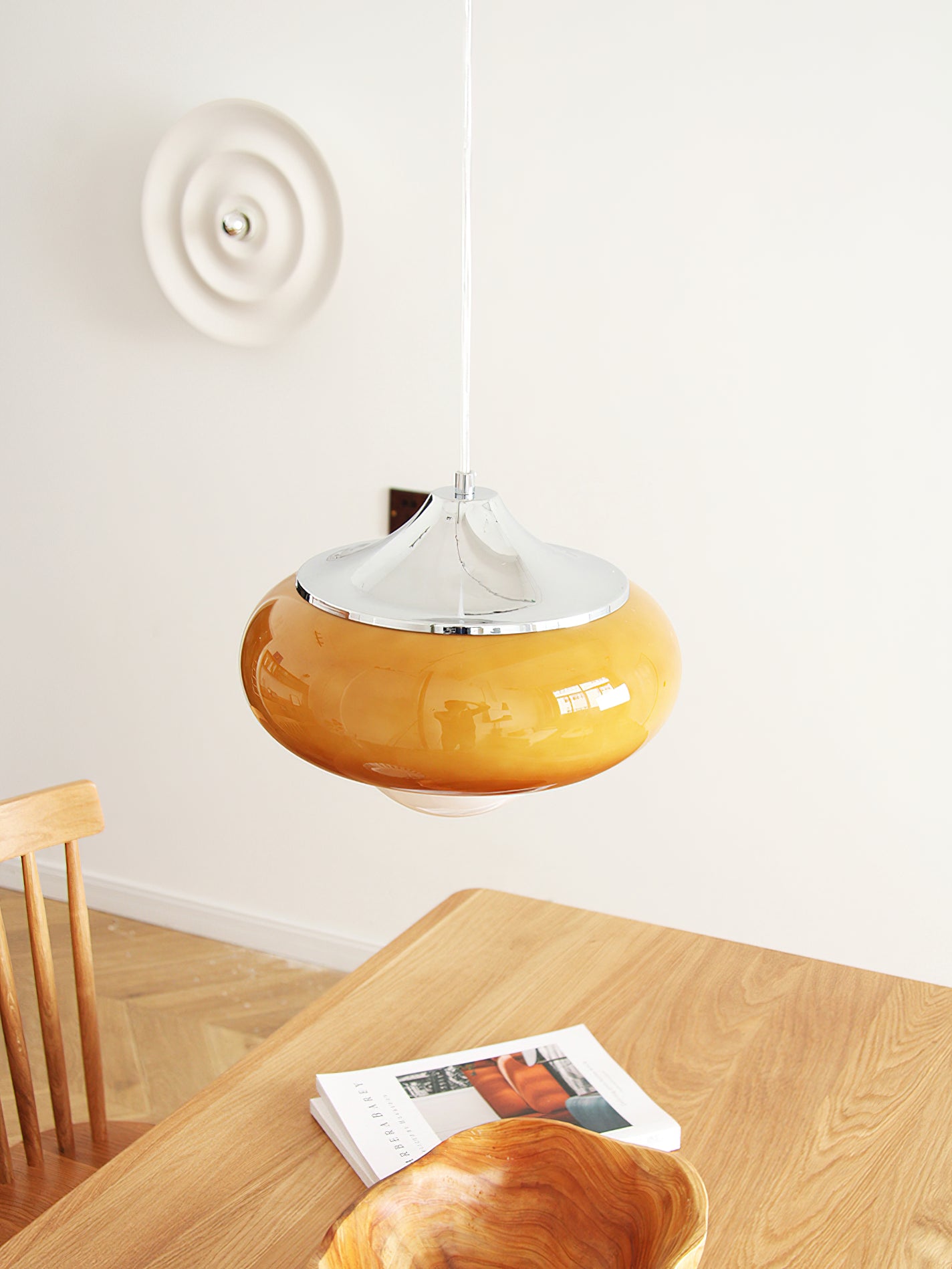 Bauhaus Egg Tart Pendant Lamp