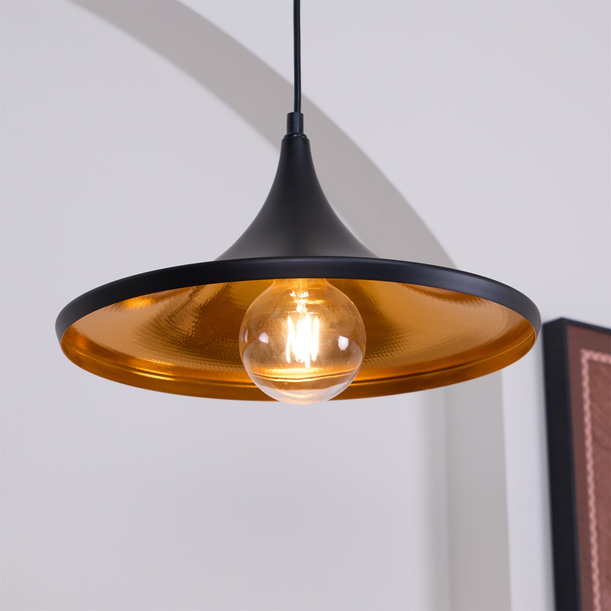 Beat Pendant Light