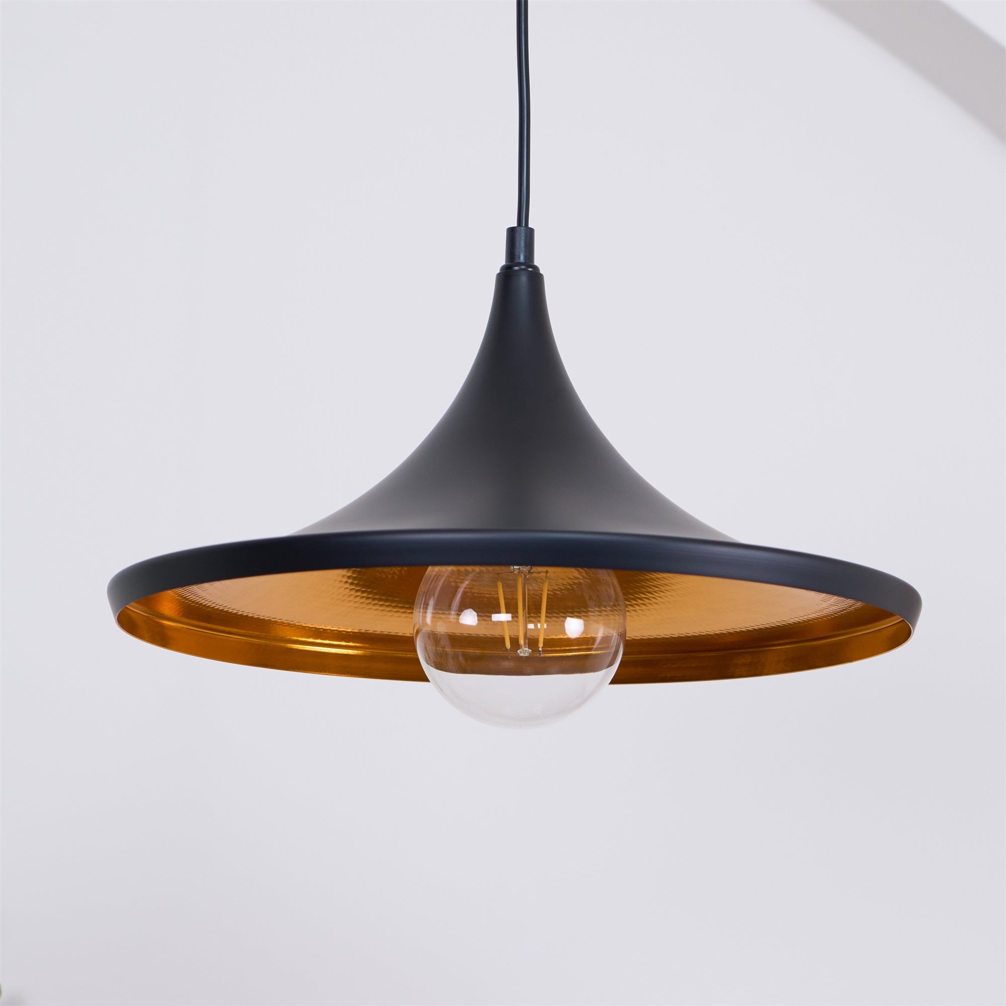 Beat Pendant Light