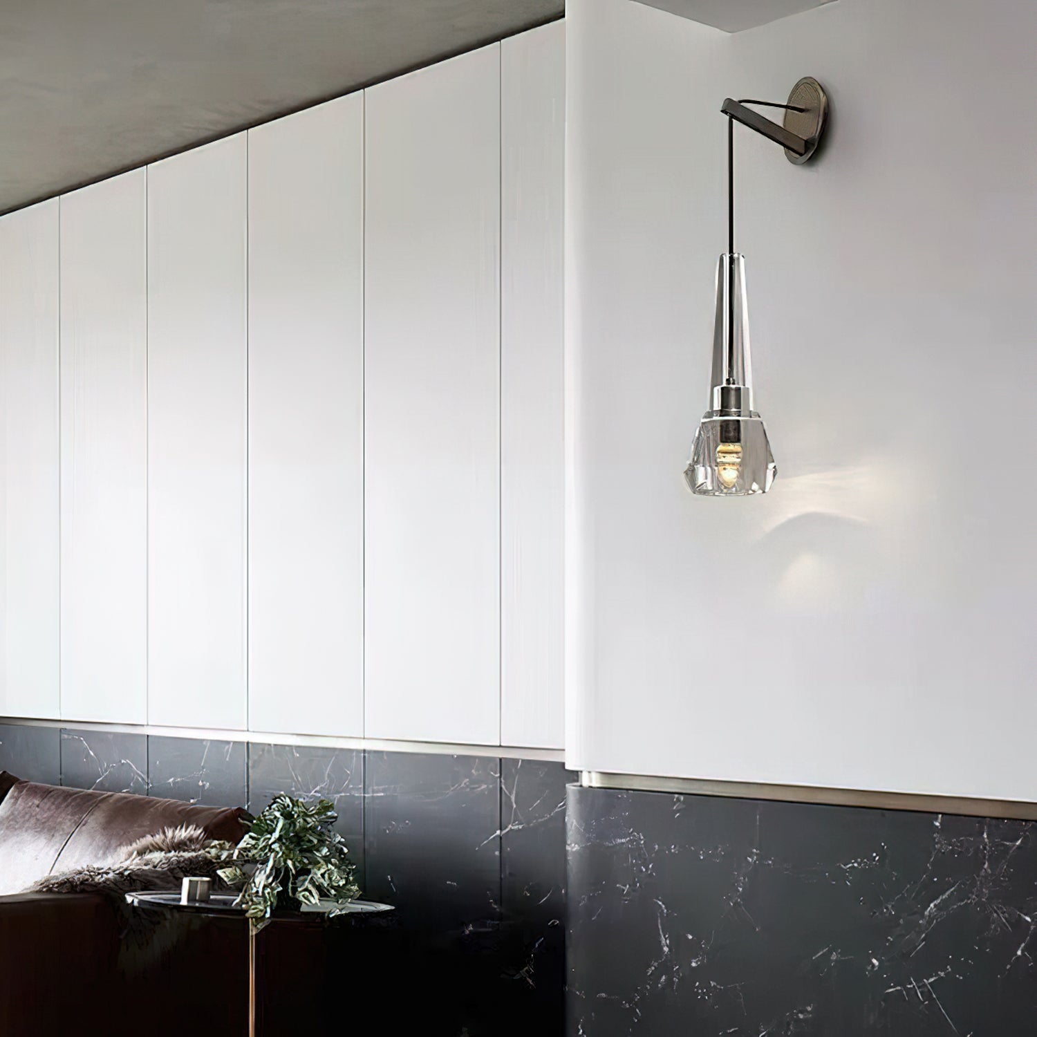 Chamonix Wall Lamp