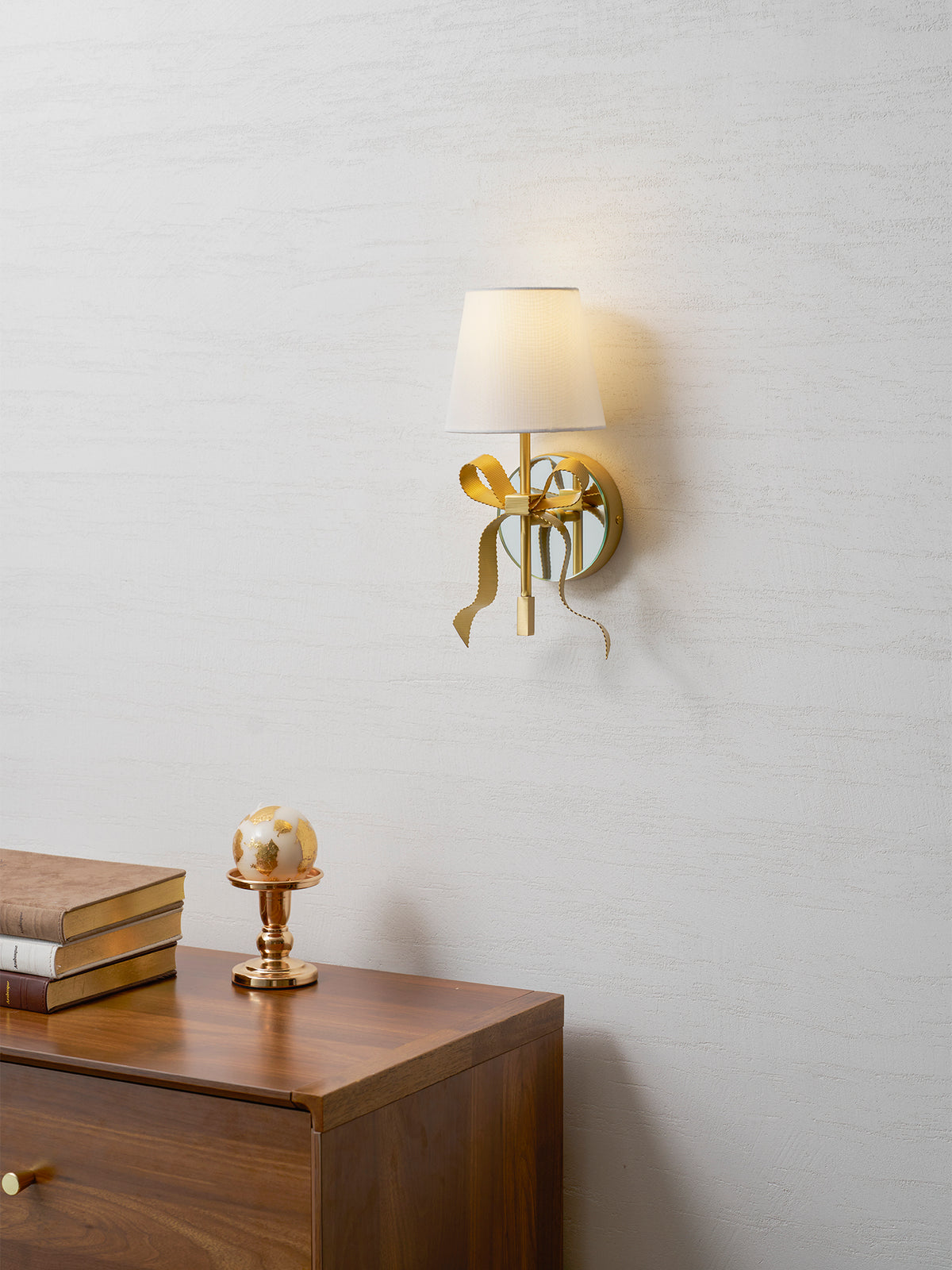 Colette Mirrored Bow Wall Sconce – detail 21